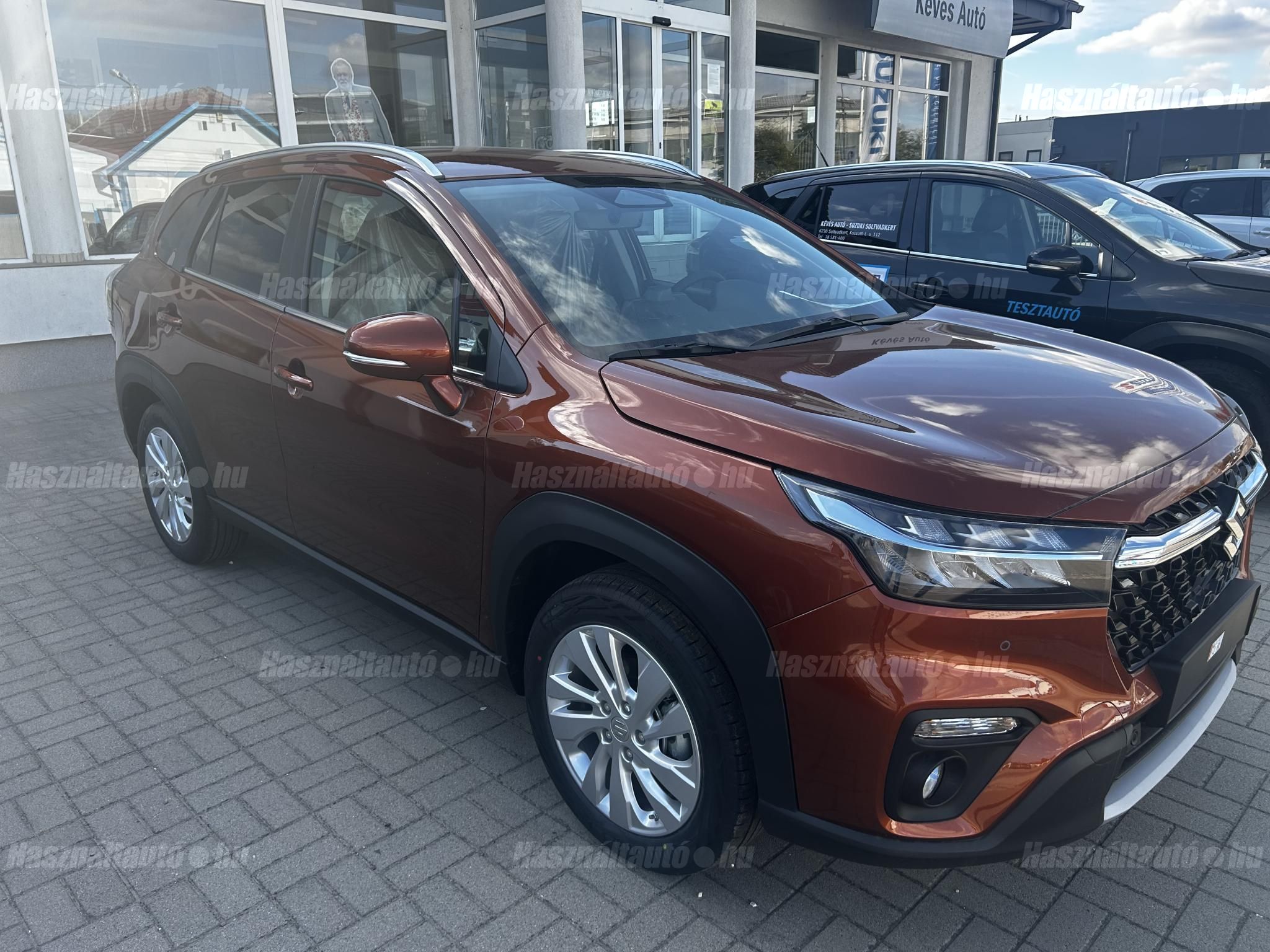 SUZUKI S-CROSS 2025/10 - 1