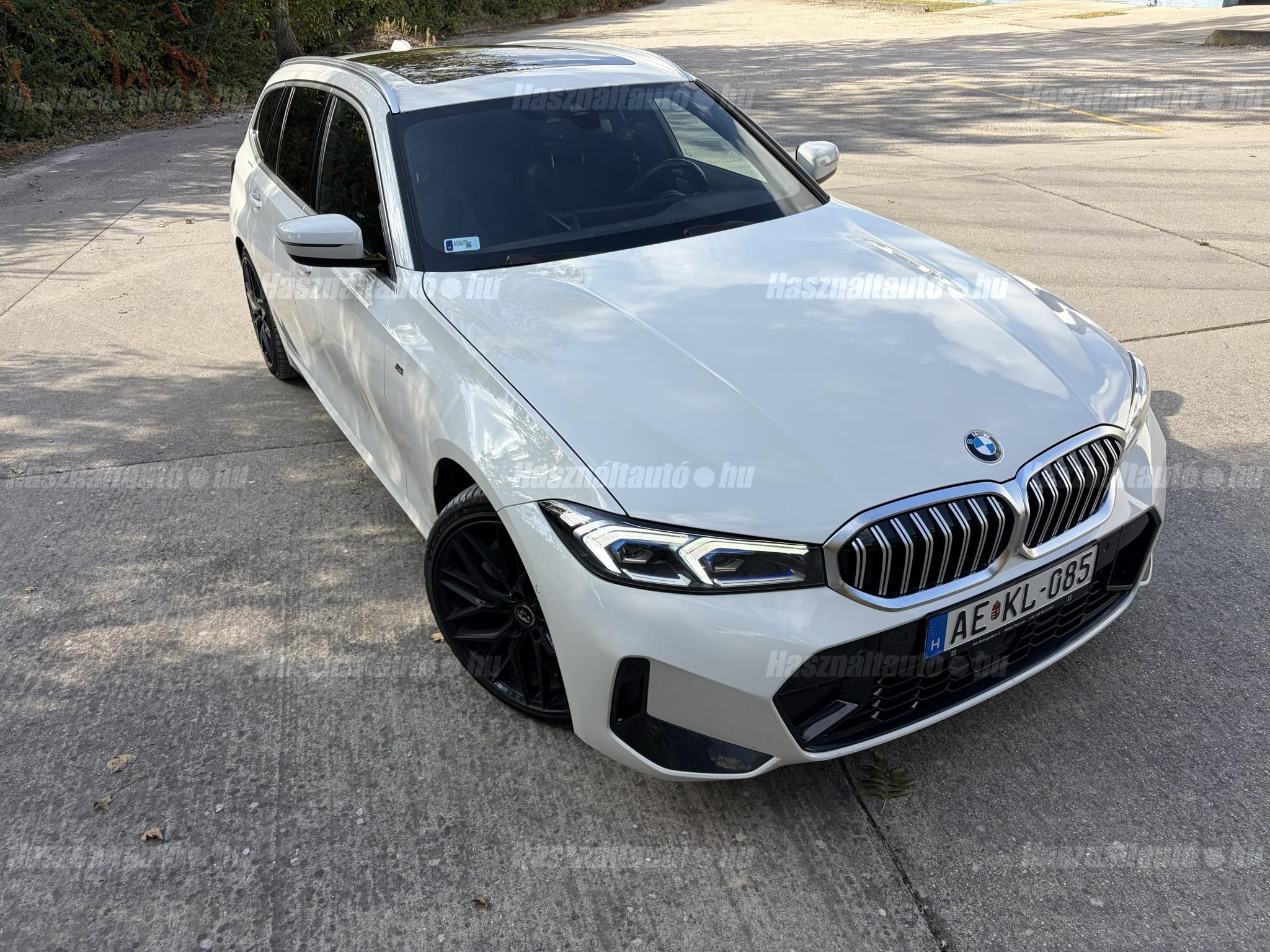 BMW 330 2023/3 - 1