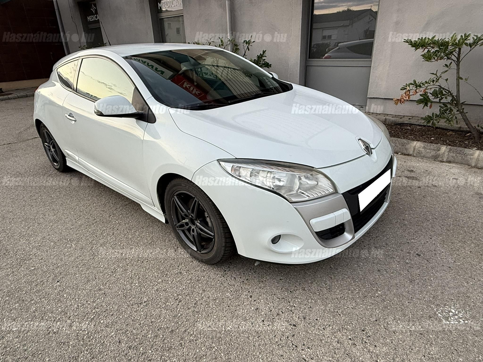 RENAULT MEGANE 2010/5 - 1
