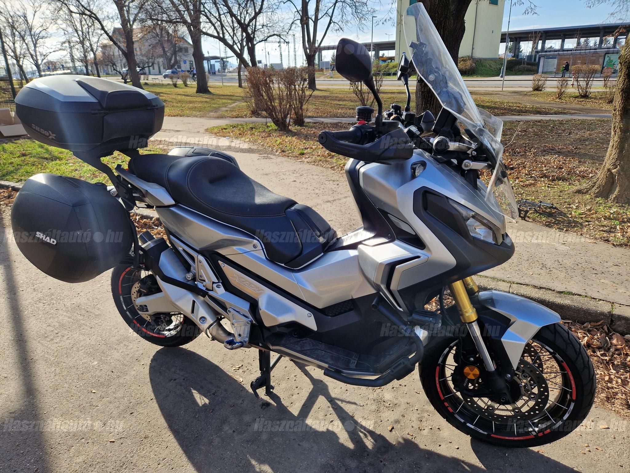 HONDA X-ADV 2018/10 - 1