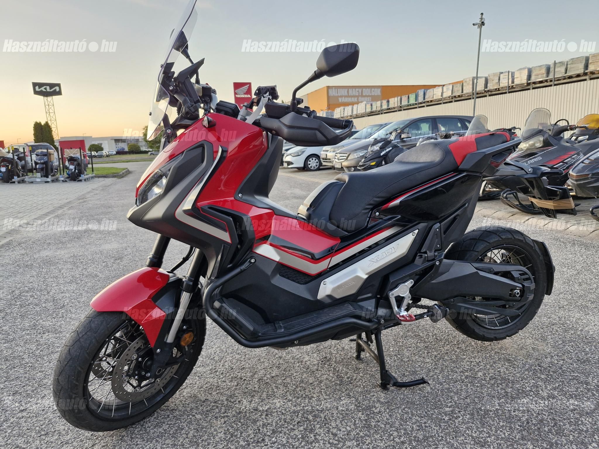 HONDA X-ADV 2019/6 - 1