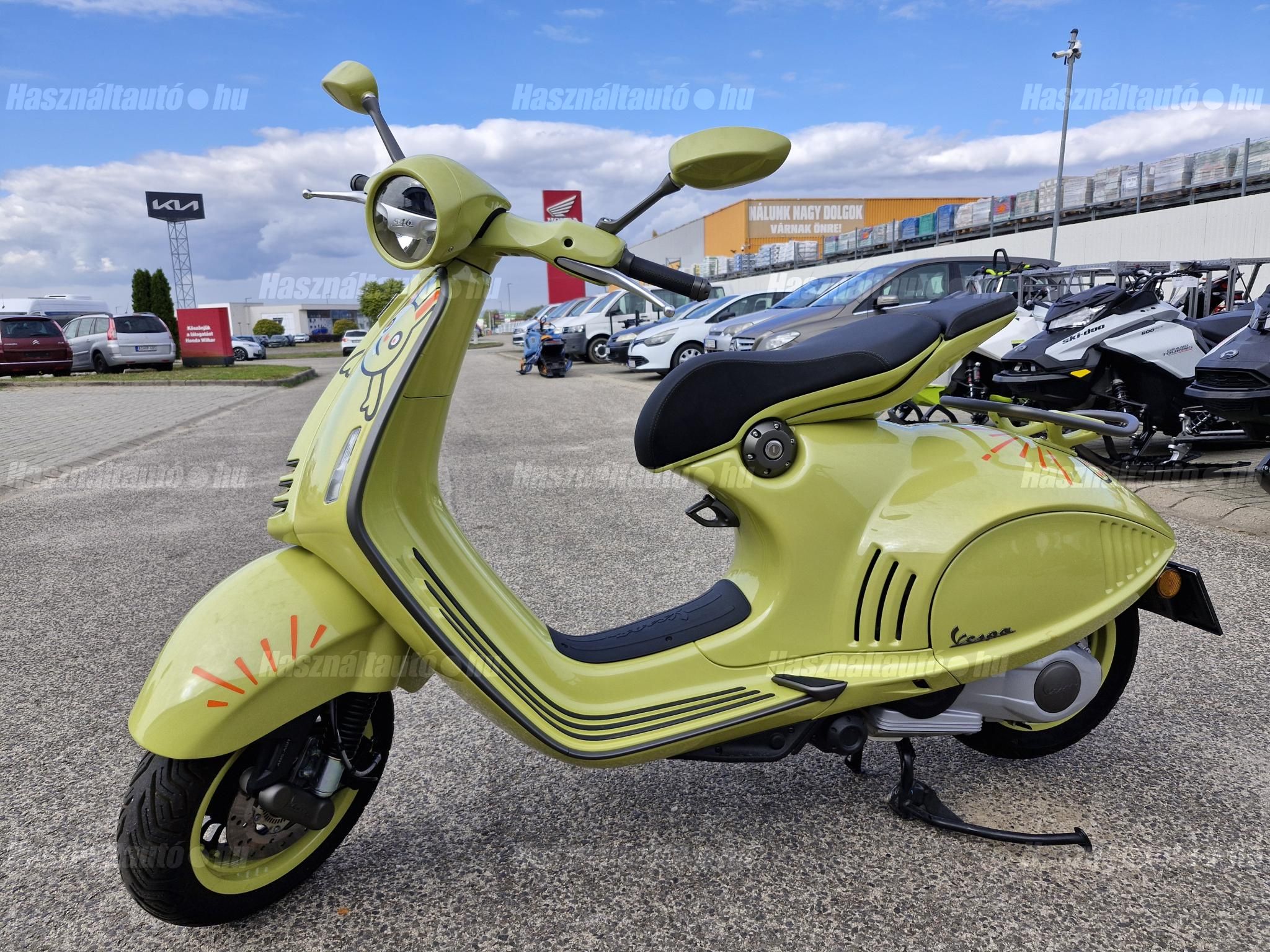 VESPA 946 2023/12 - 1