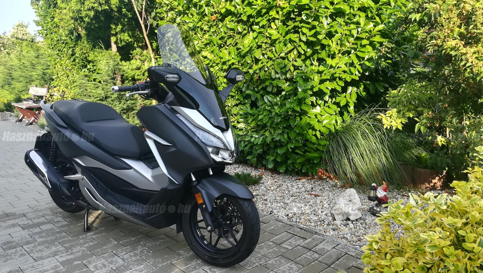 HONDA NSS 300 FORZA 2019/3 - 1