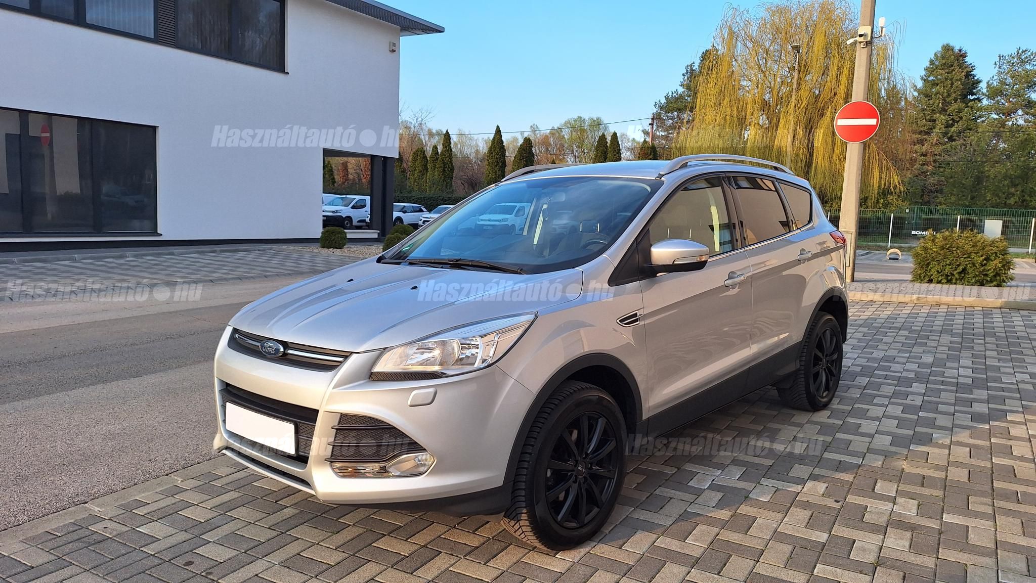 FORD KUGA 2015/9 - 1