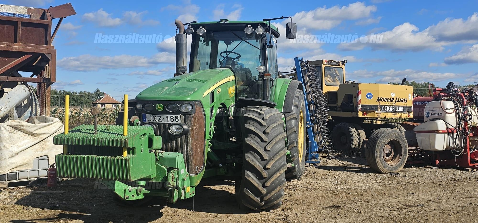 JOHN DEERE 2009 - 1