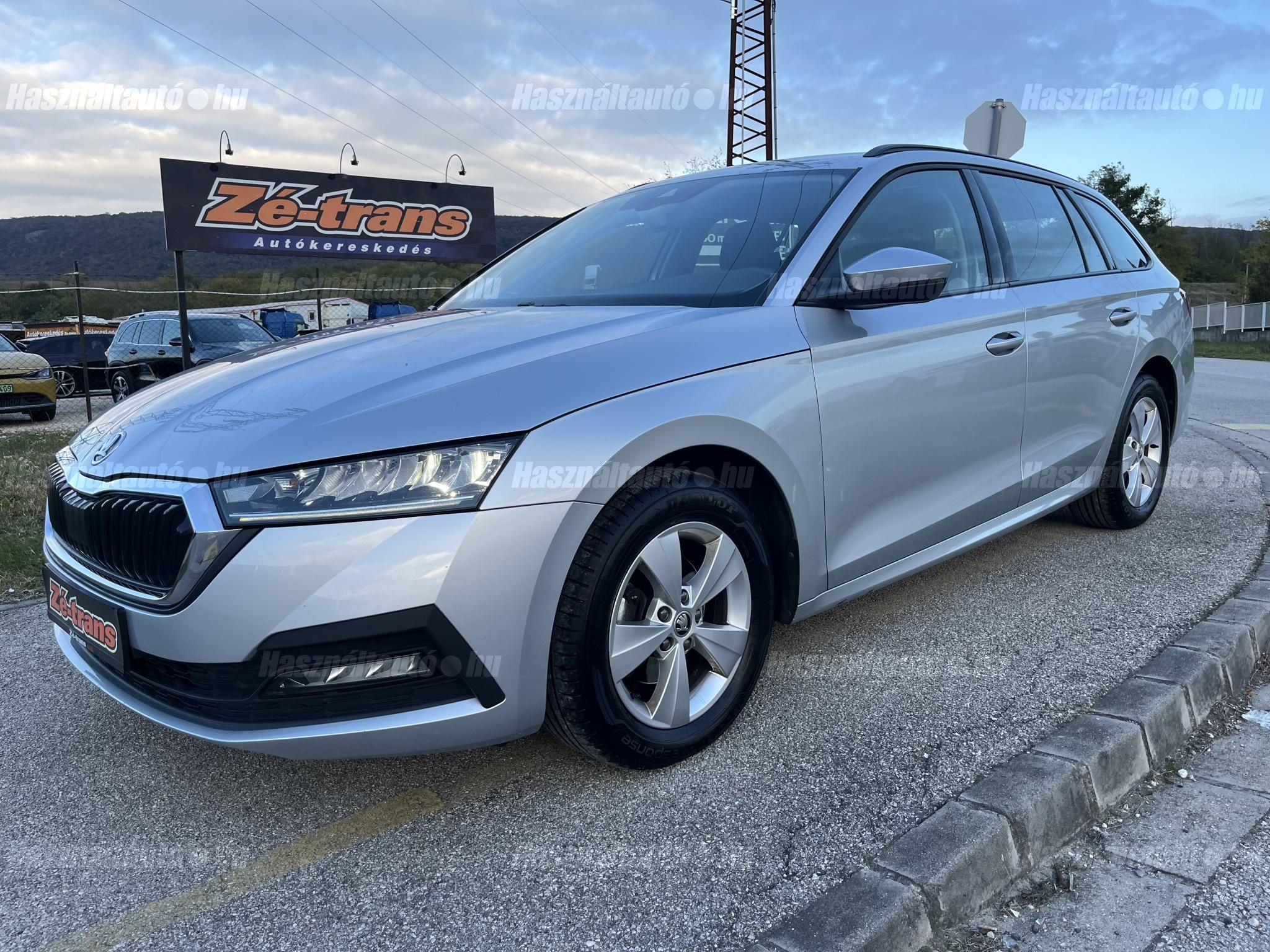 SKODA OCTAVIA 2022/2 - 1