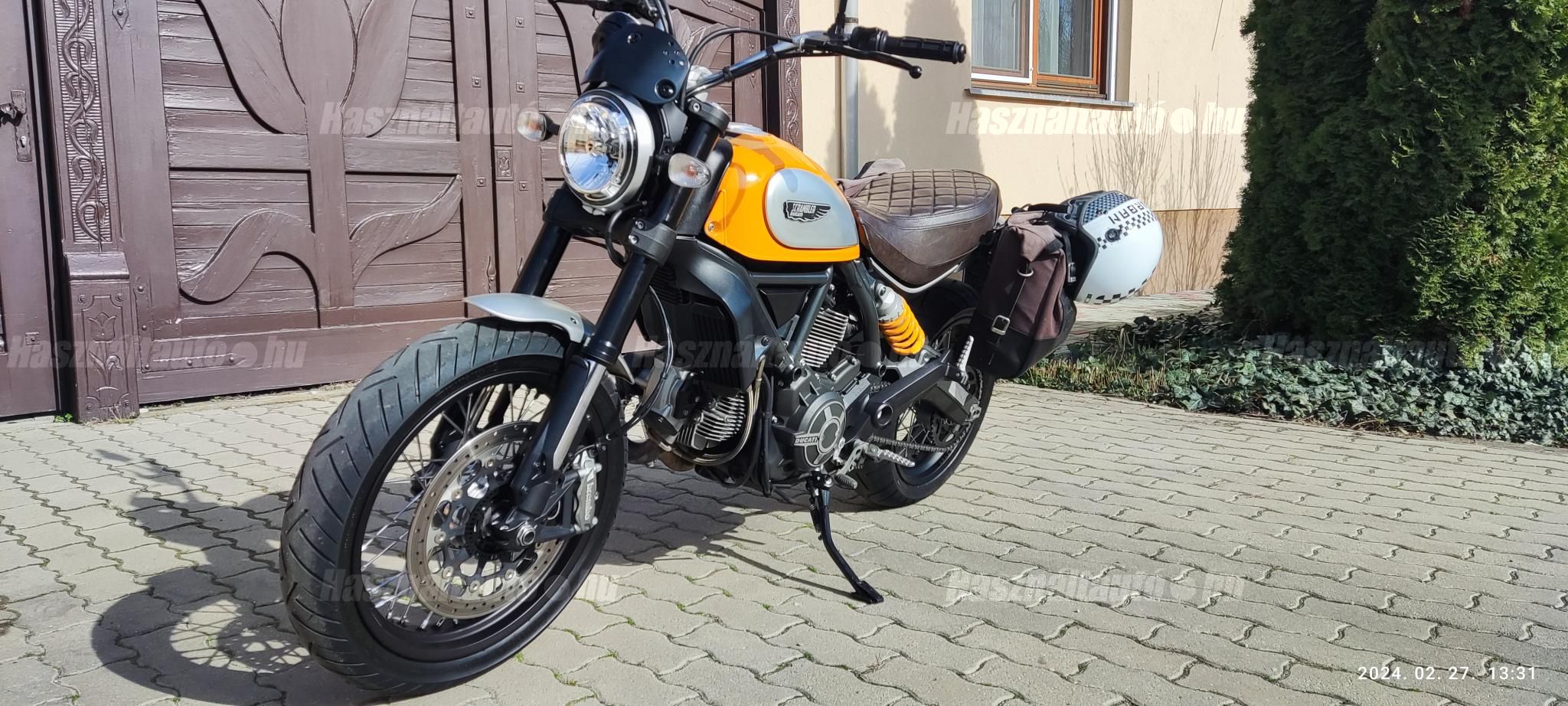DUCATI SCRAMBLER CLASSIC 2015/6 - 1