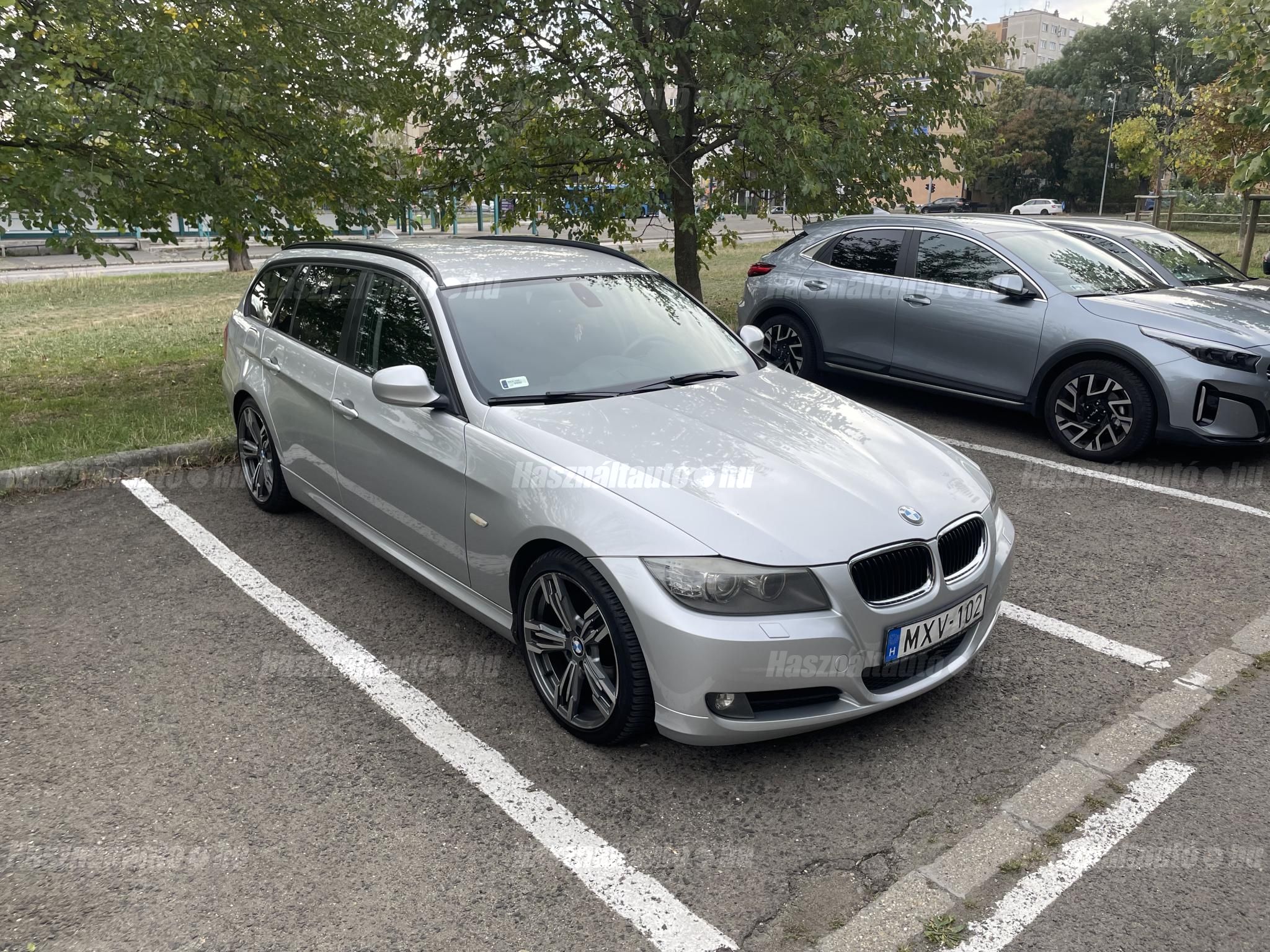 BMW 320 2011 - 1