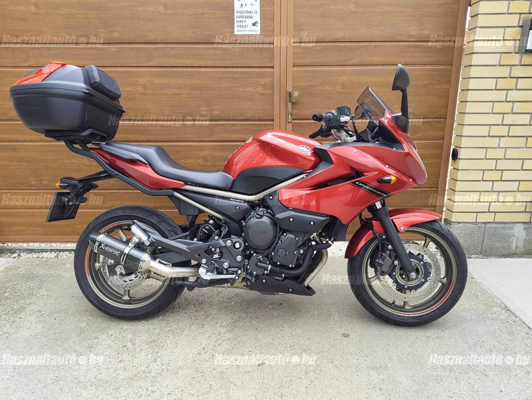 YAMAHA XJ 6 S 2010/10 - 1