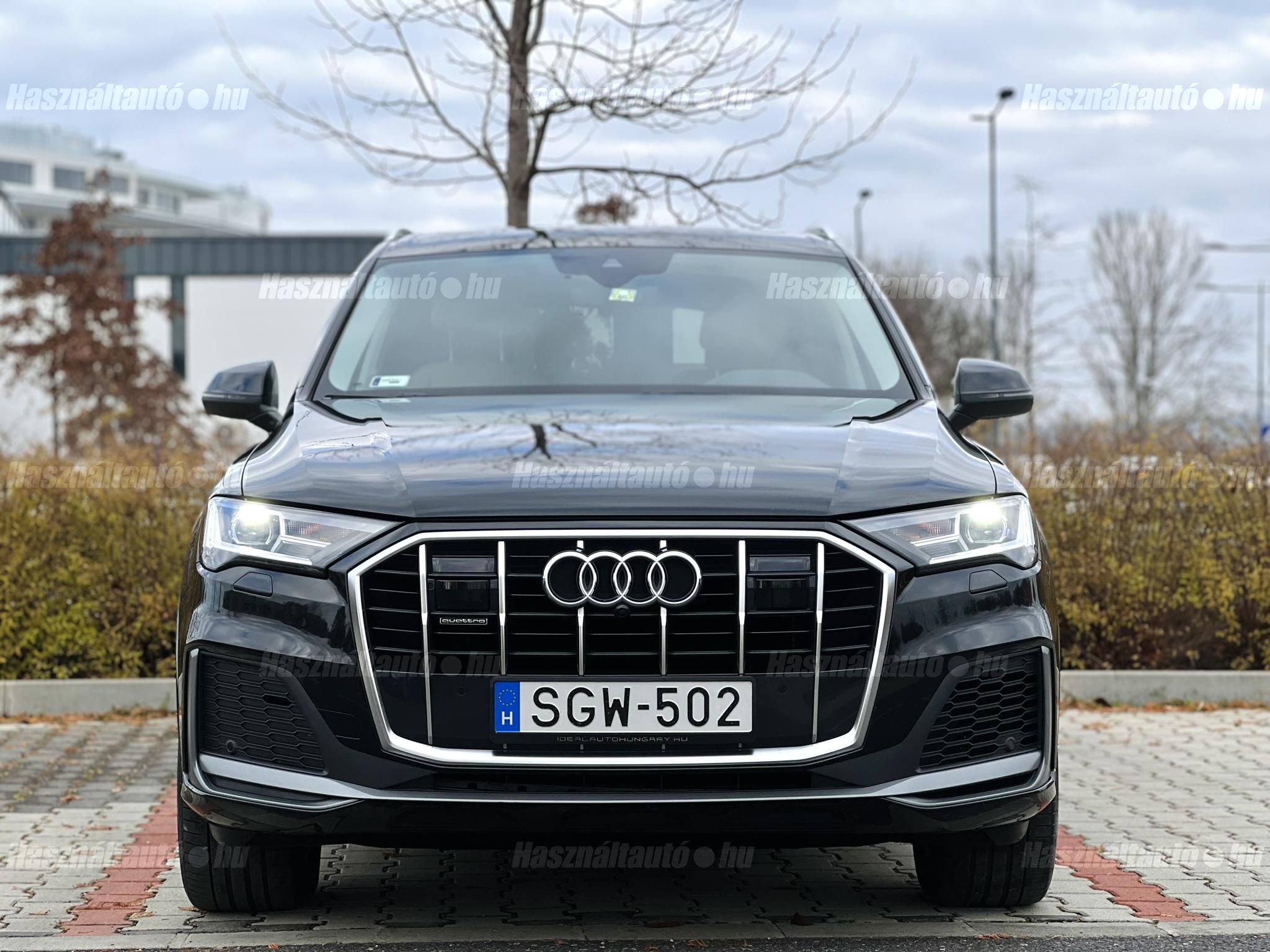 AUDI Q7 2020/8 - 1
