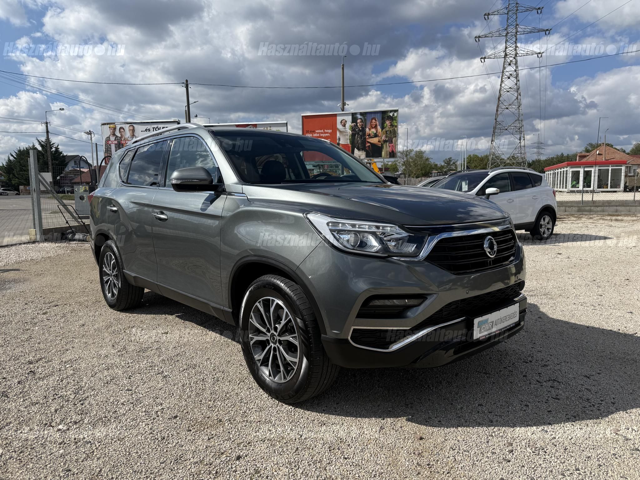 SSANGYONG REXTON 2018/4 - 1