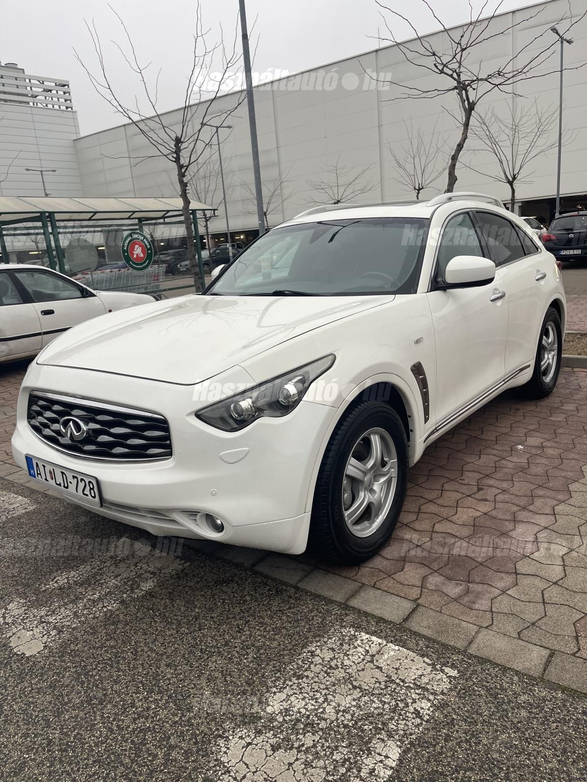 INFINITI FX 2012/2 - 1