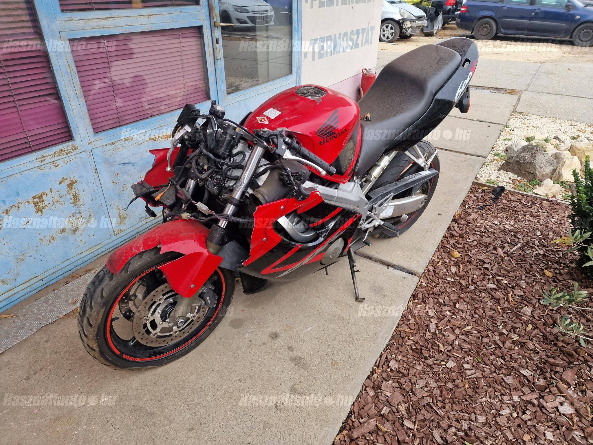 HONDA CBR 600 F 2006 - 1