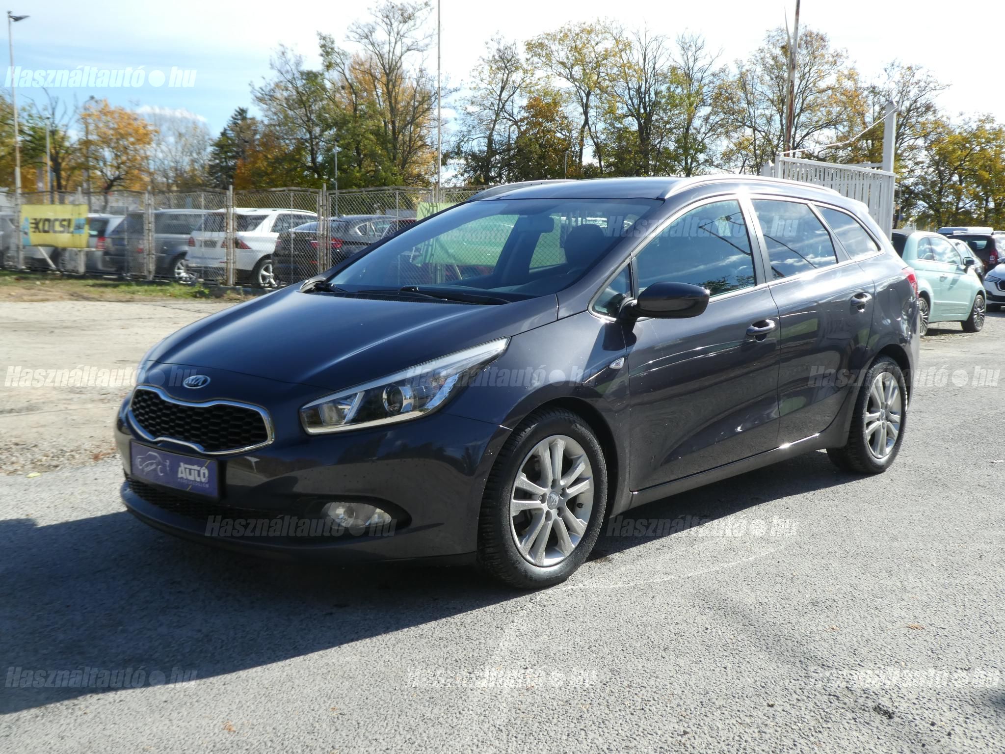 KIA CEE'D 2013/3 - 1
