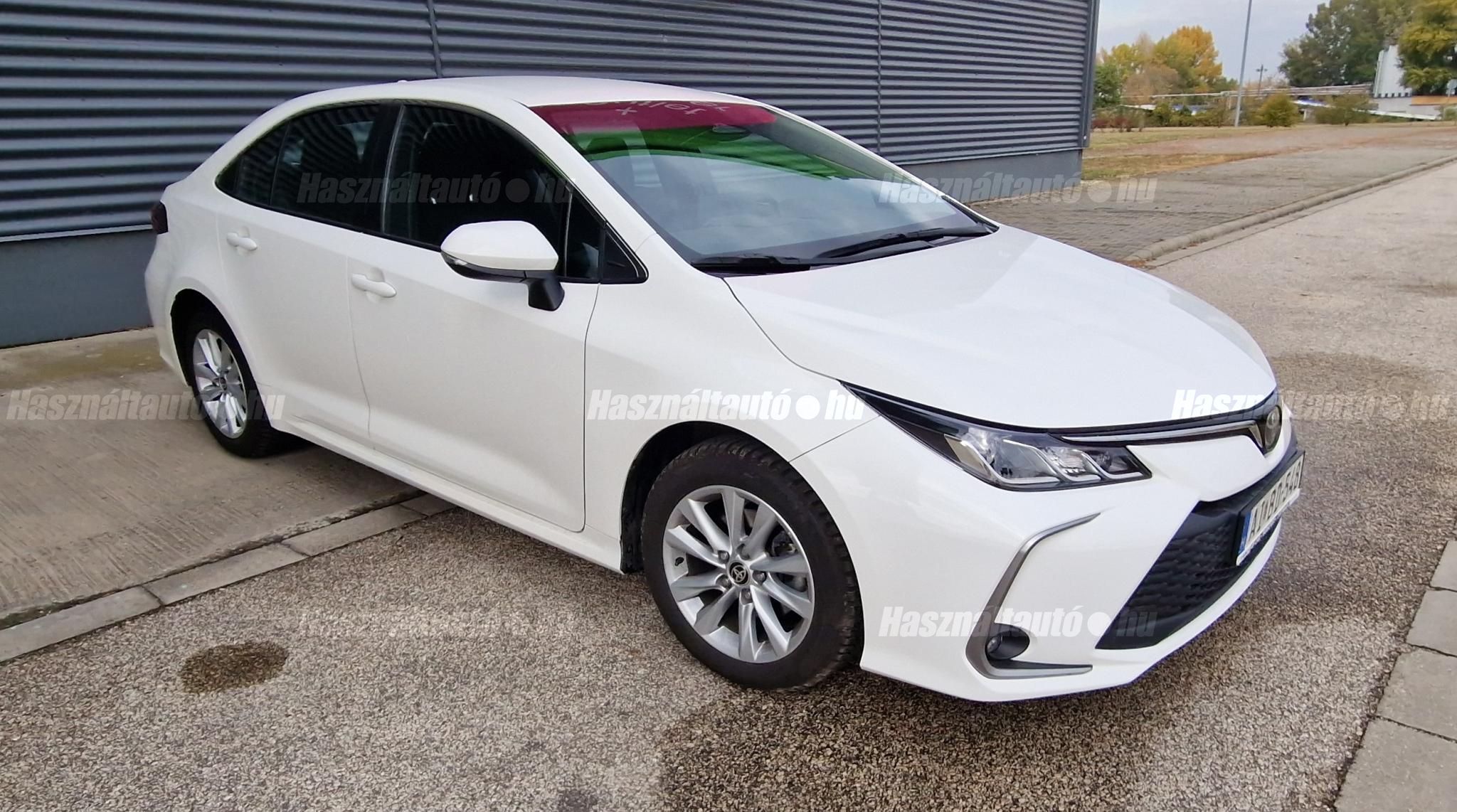 TOYOTA COROLLA 2024/6 - 1