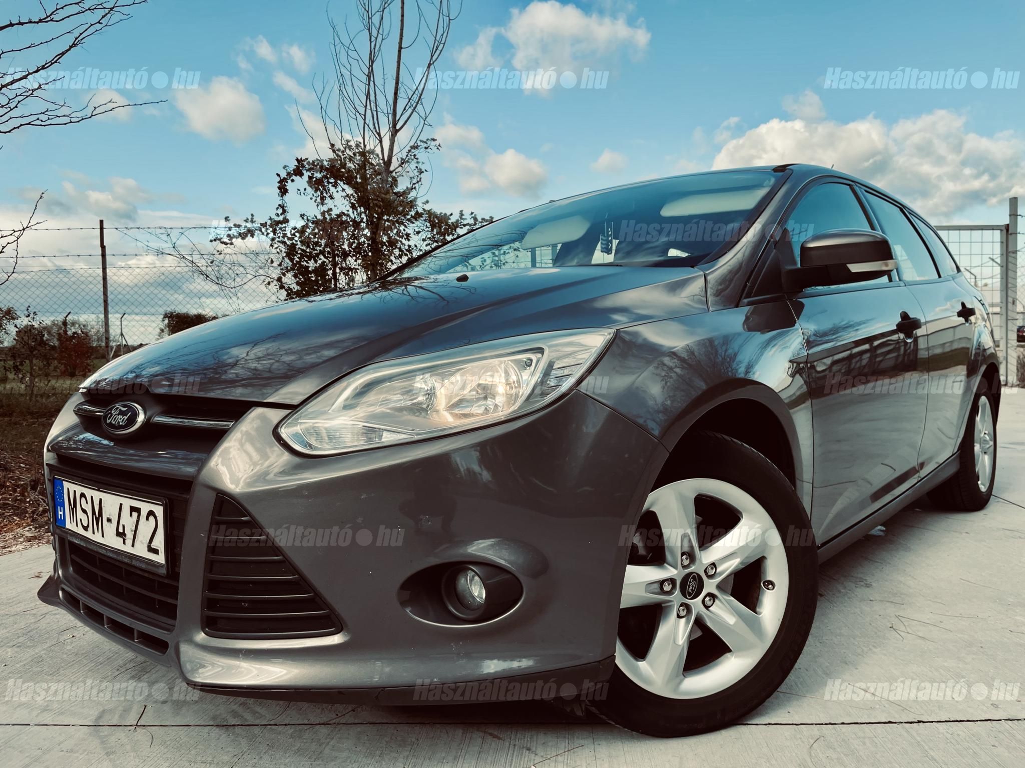 FORD FOCUS 2014/5 - 1