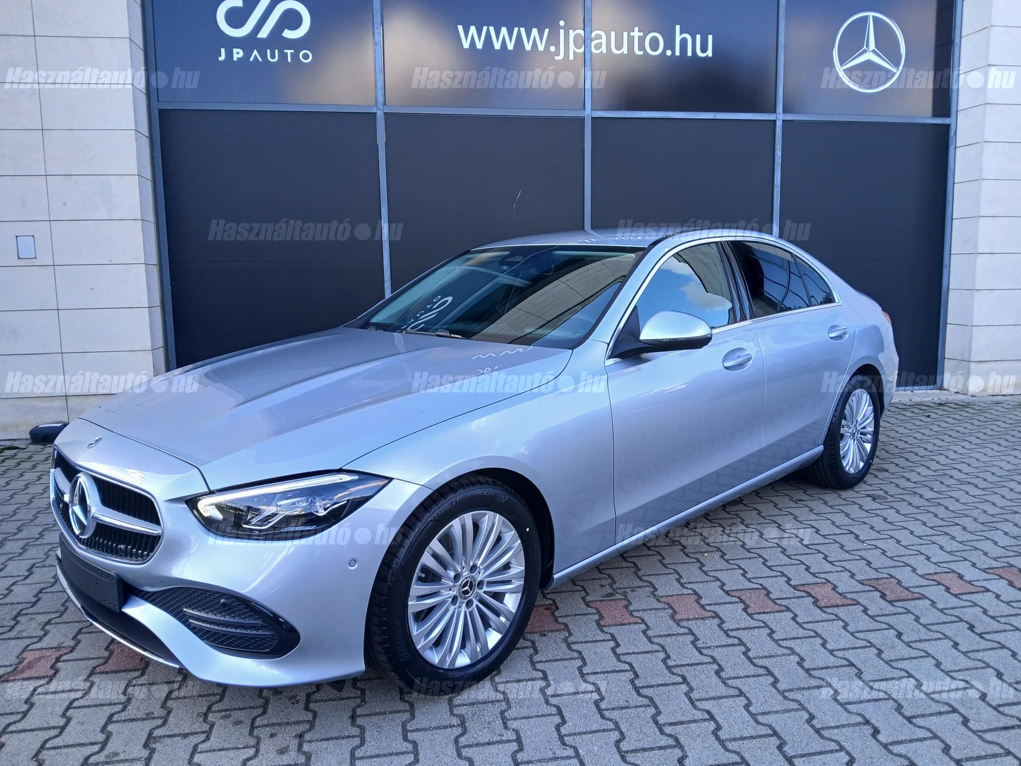 MERCEDES-BENZ C 200 2025 - 1