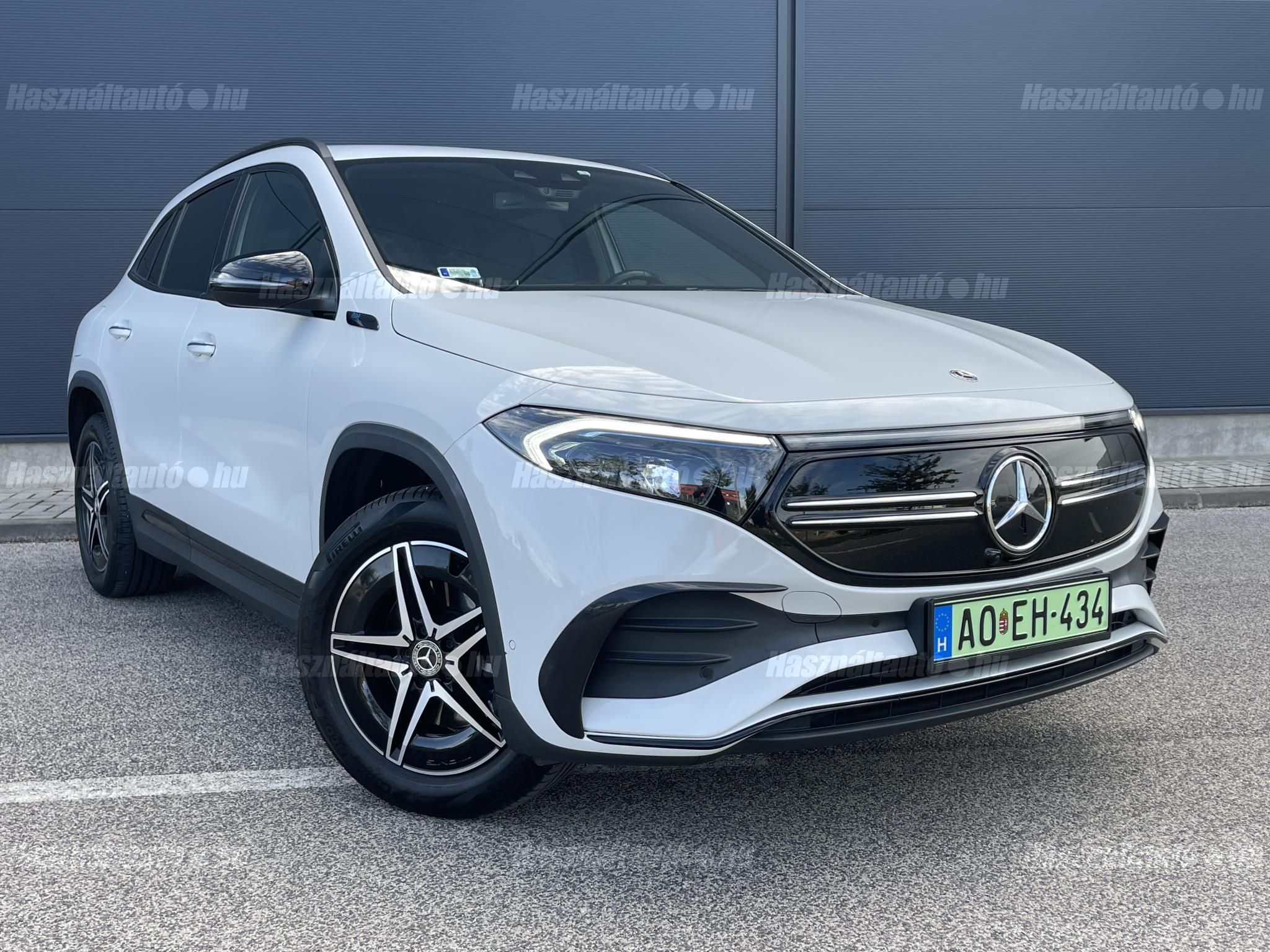 MERCEDES-BENZ EQA 2021/7 - 1
