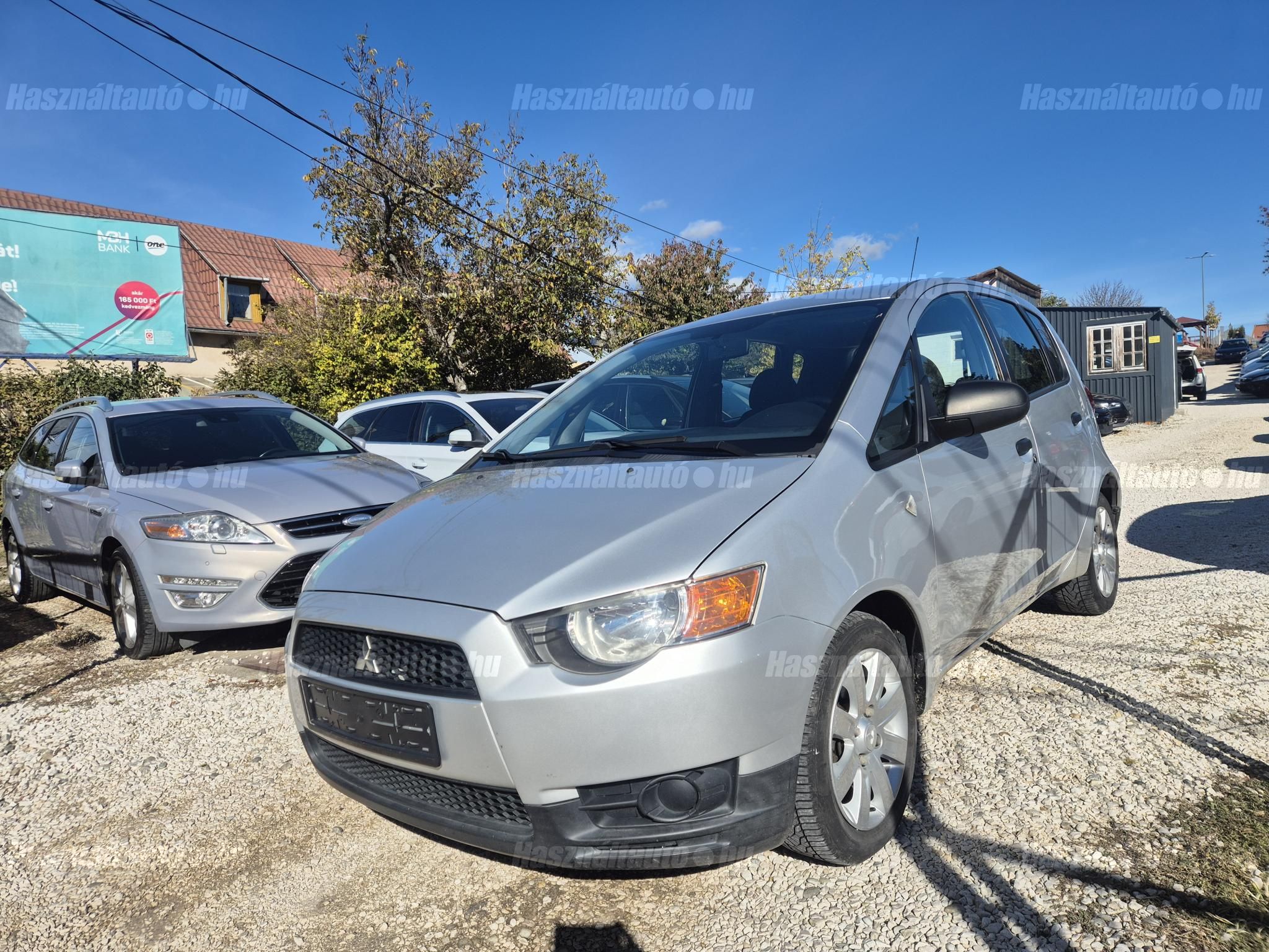 MITSUBISHI COLT 2010/9 - 1