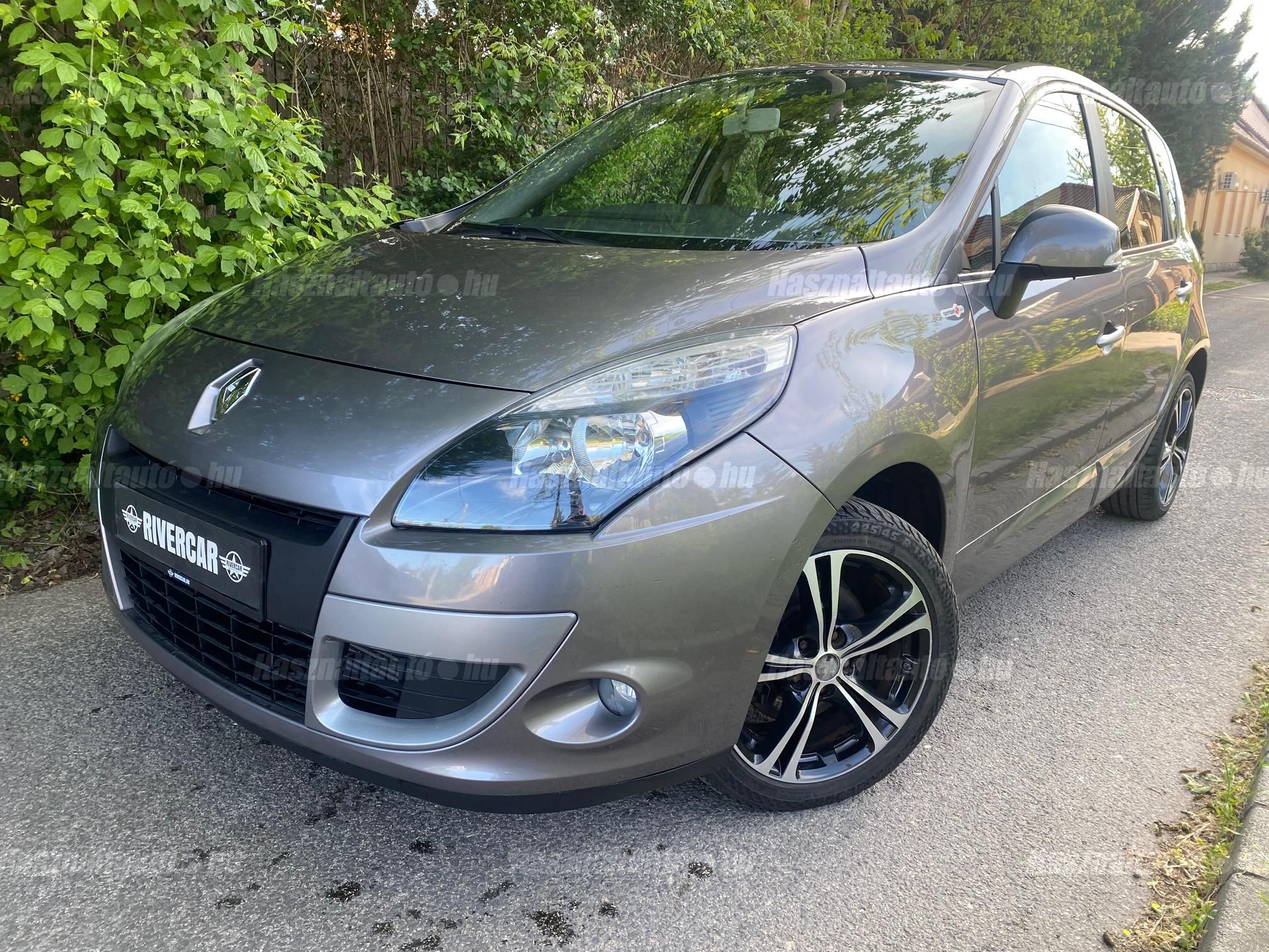 RENAULT SCENIC 2011/6 - 1