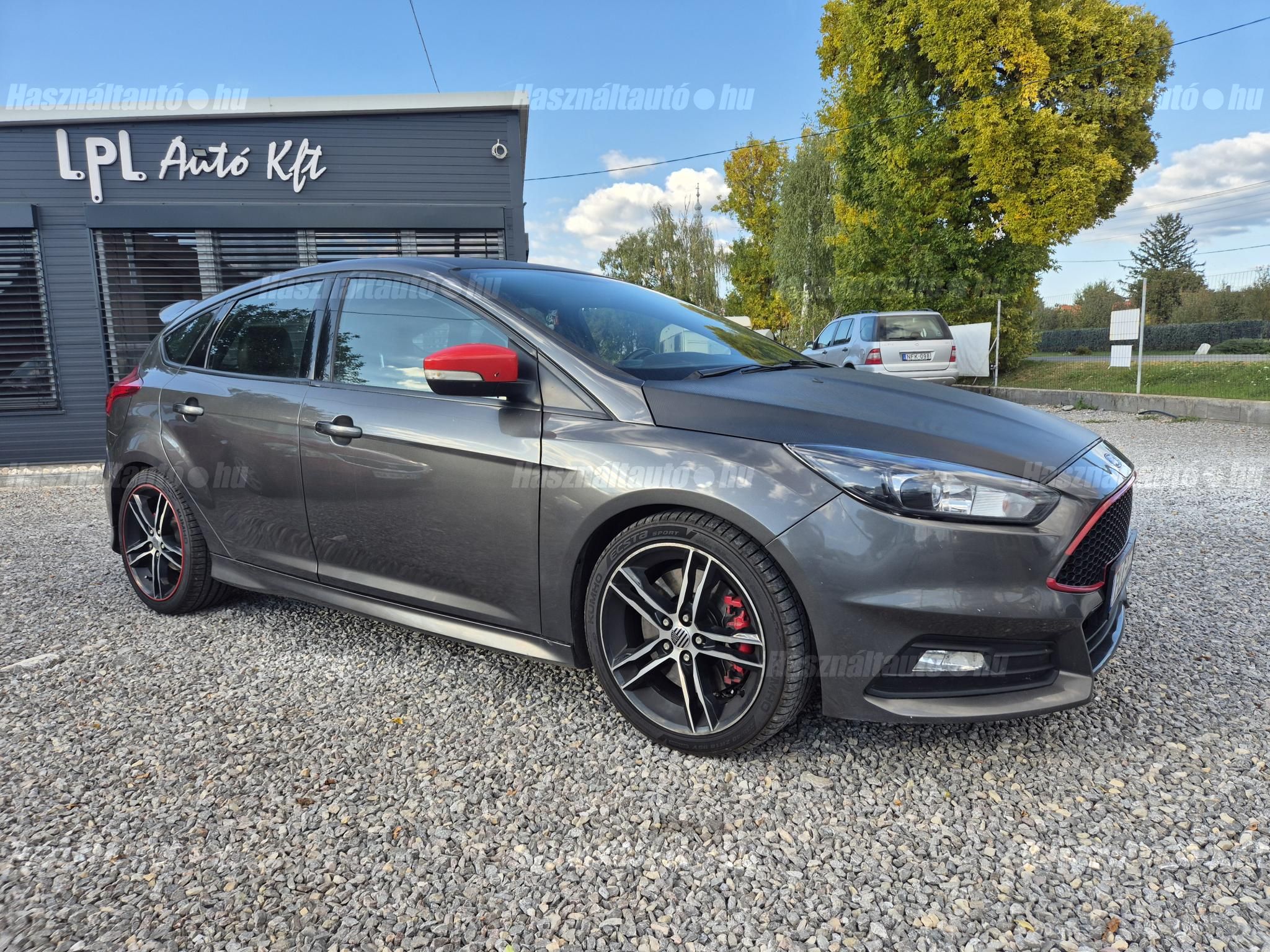 FORD FOCUS 2015/2 - 1