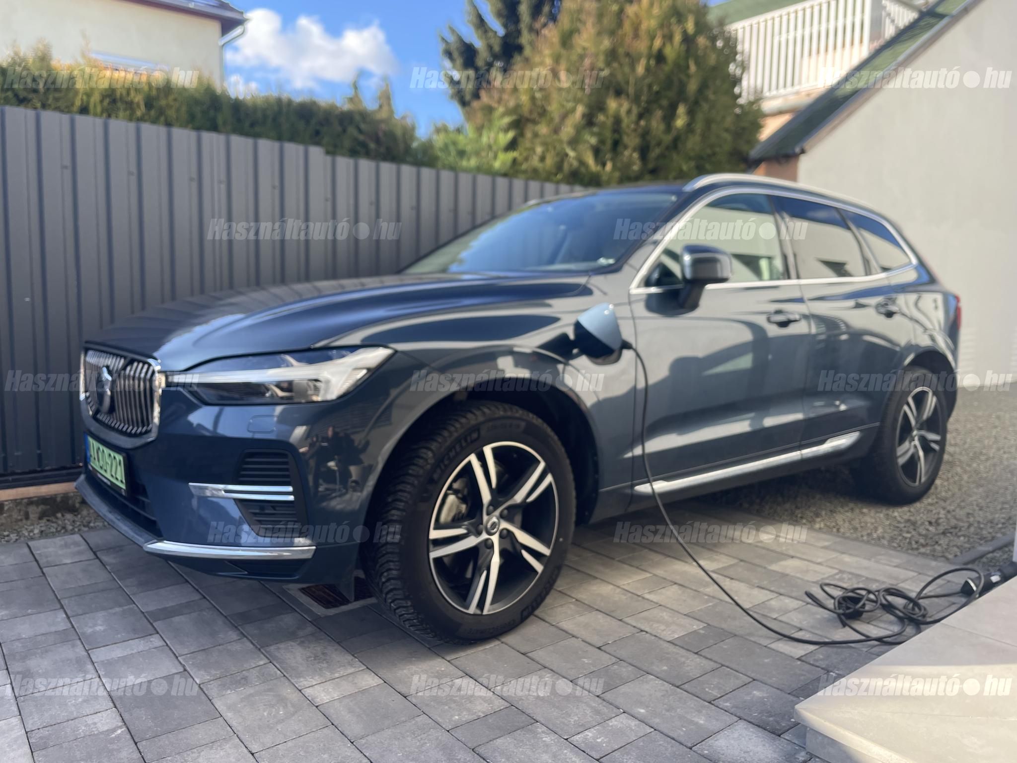 VOLVO XC60 2022/3 - 1