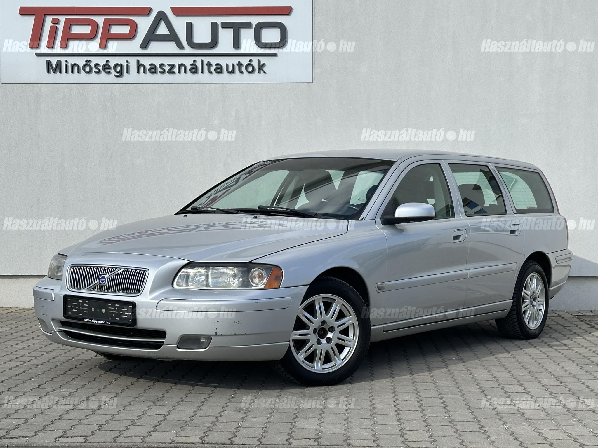 VOLVO V70 2004/9 - 1