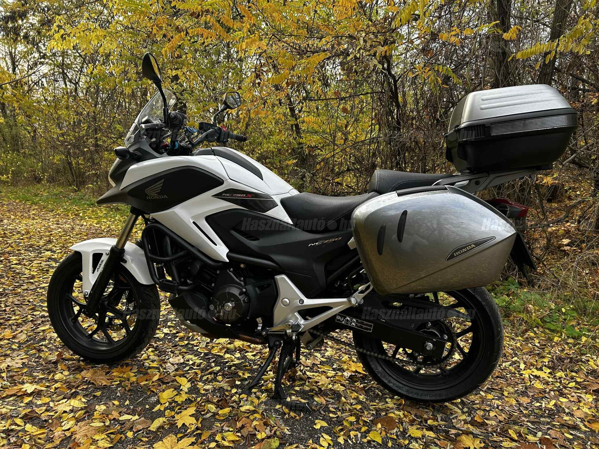 HONDA NC 750 X 2015 - 1