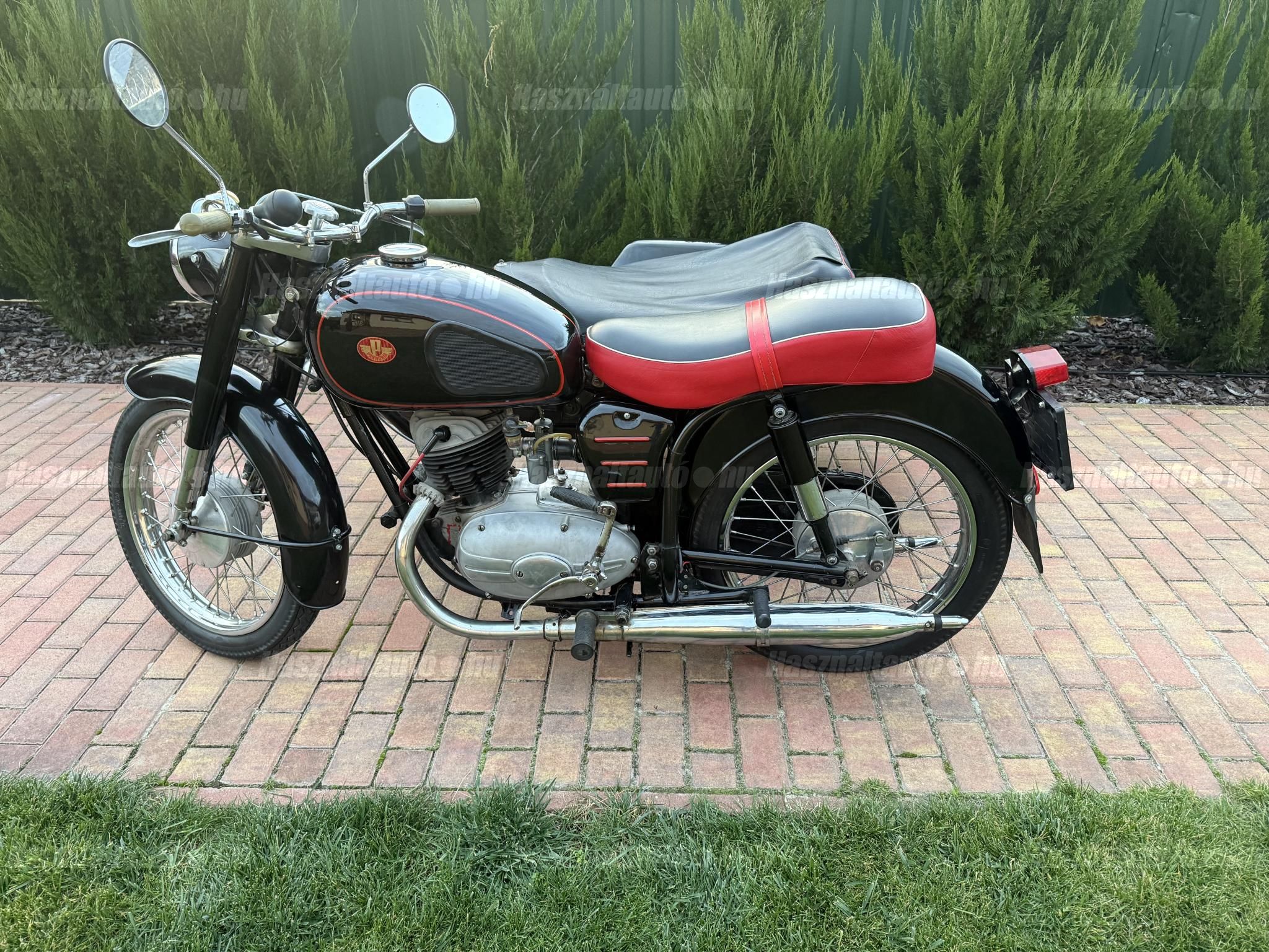 PANNONIA T5 1973/3 - 1