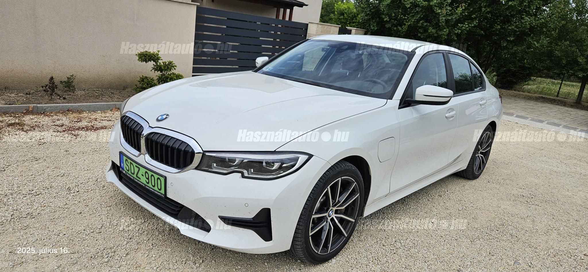 BMW 330 2020/7 - 1