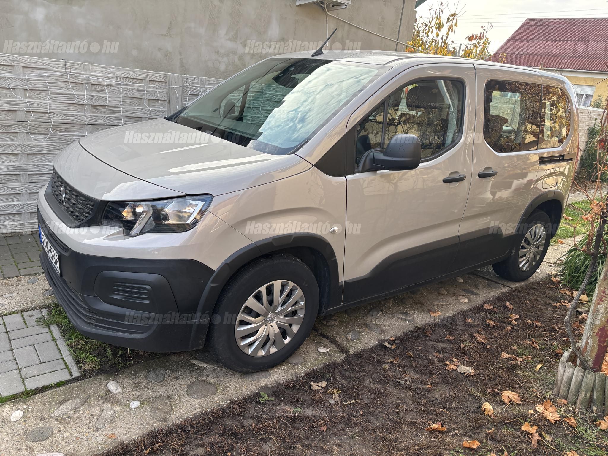 PEUGEOT RIFTER 2021/10 - 1
