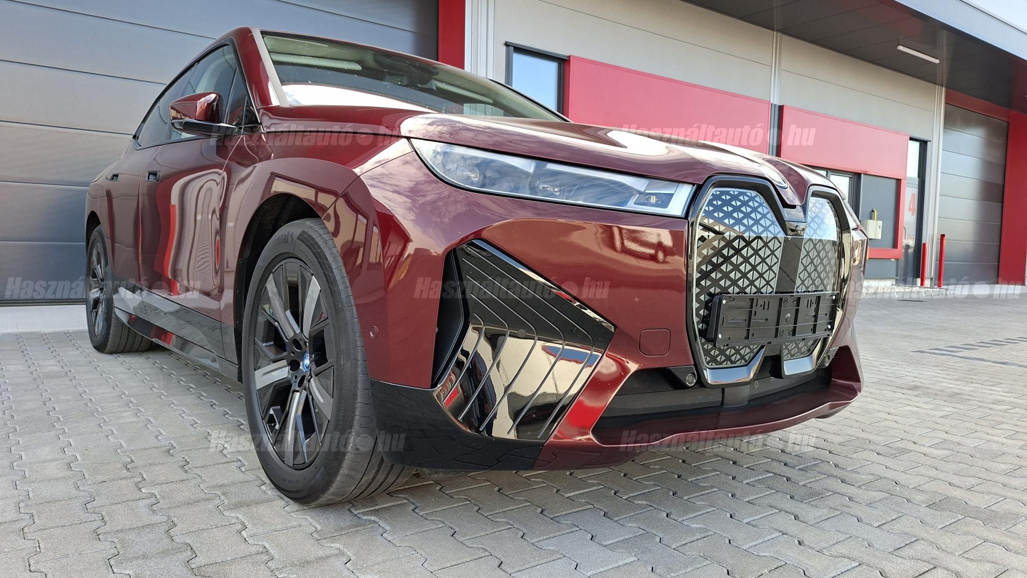 BMW IX 2022/6 - 1