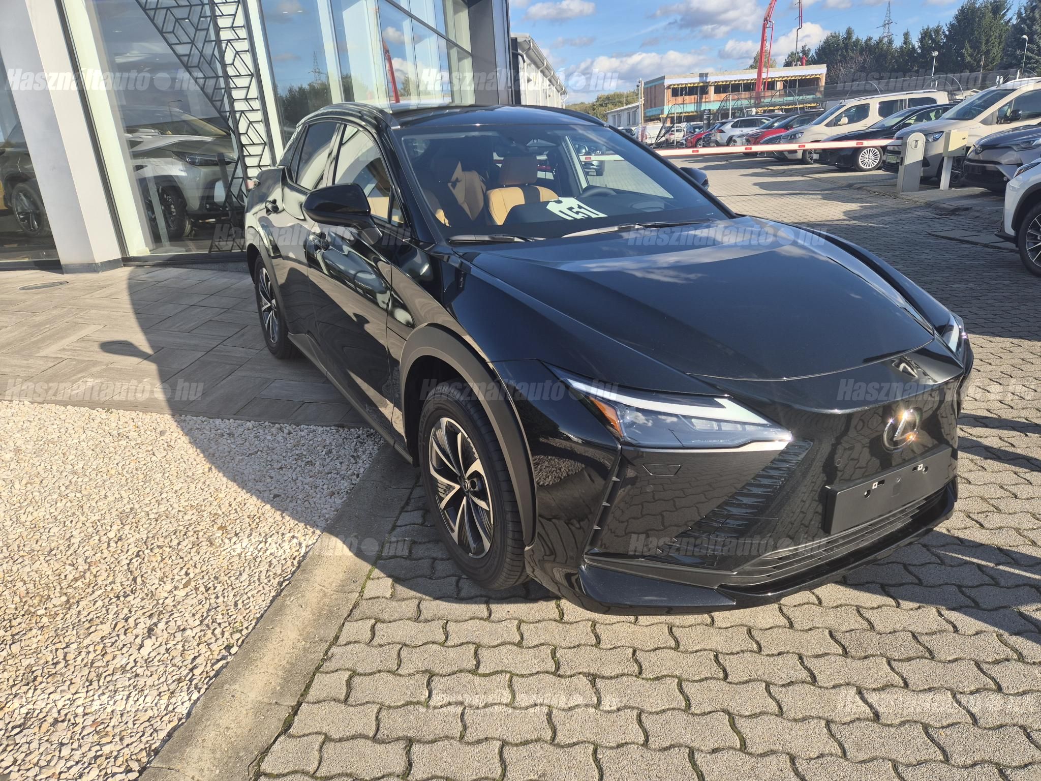 LEXUS RZ 2025/5 - 1
