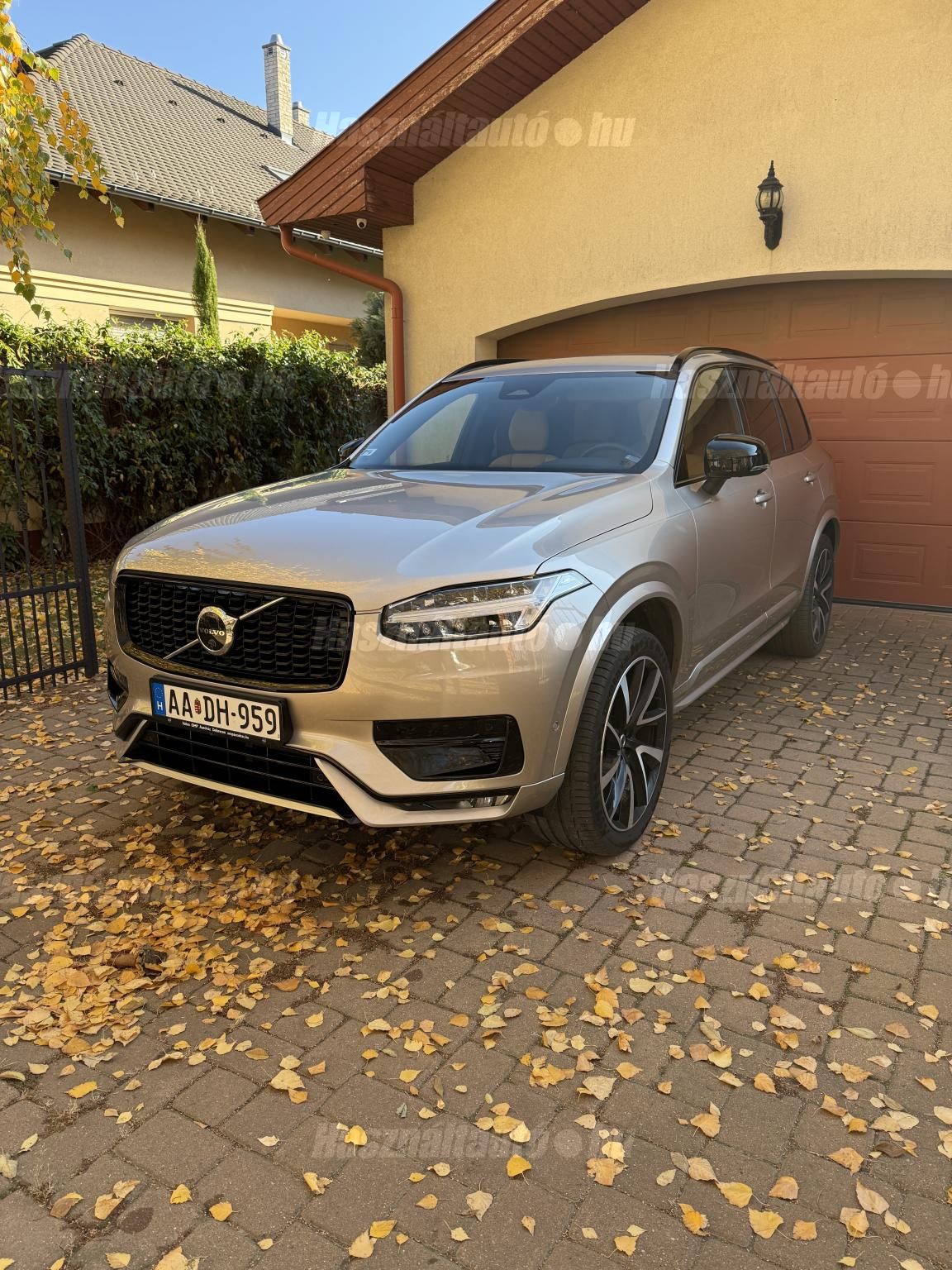 VOLVO XC90 2022/8 - 1