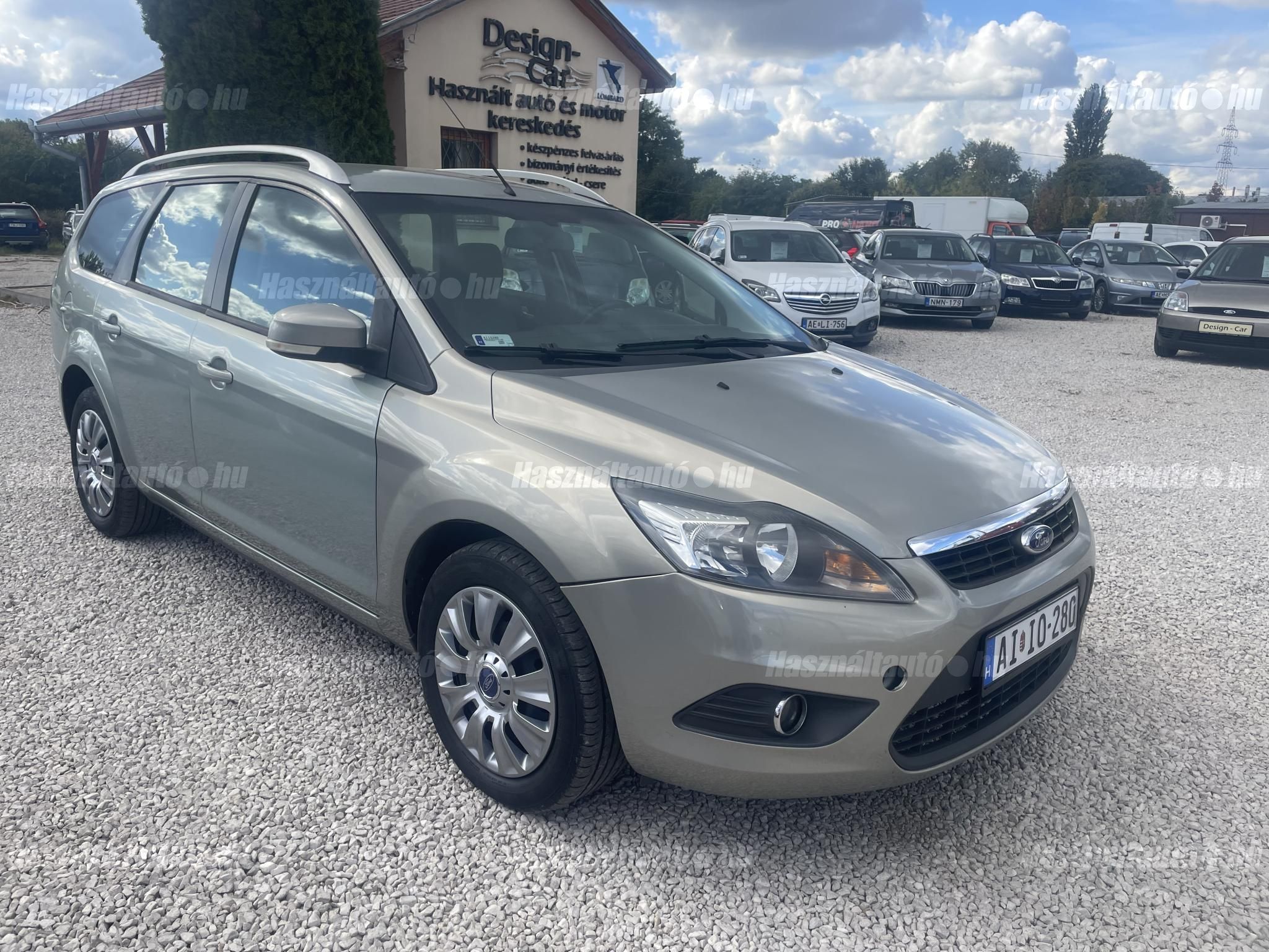 FORD FOCUS 2010/3 - 1