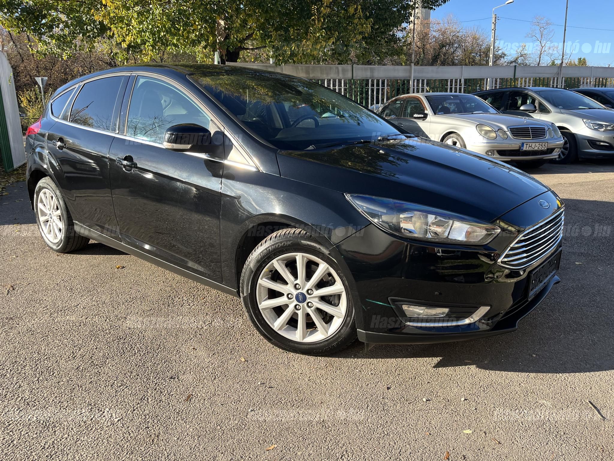 FORD FOCUS 2015/5 - 1