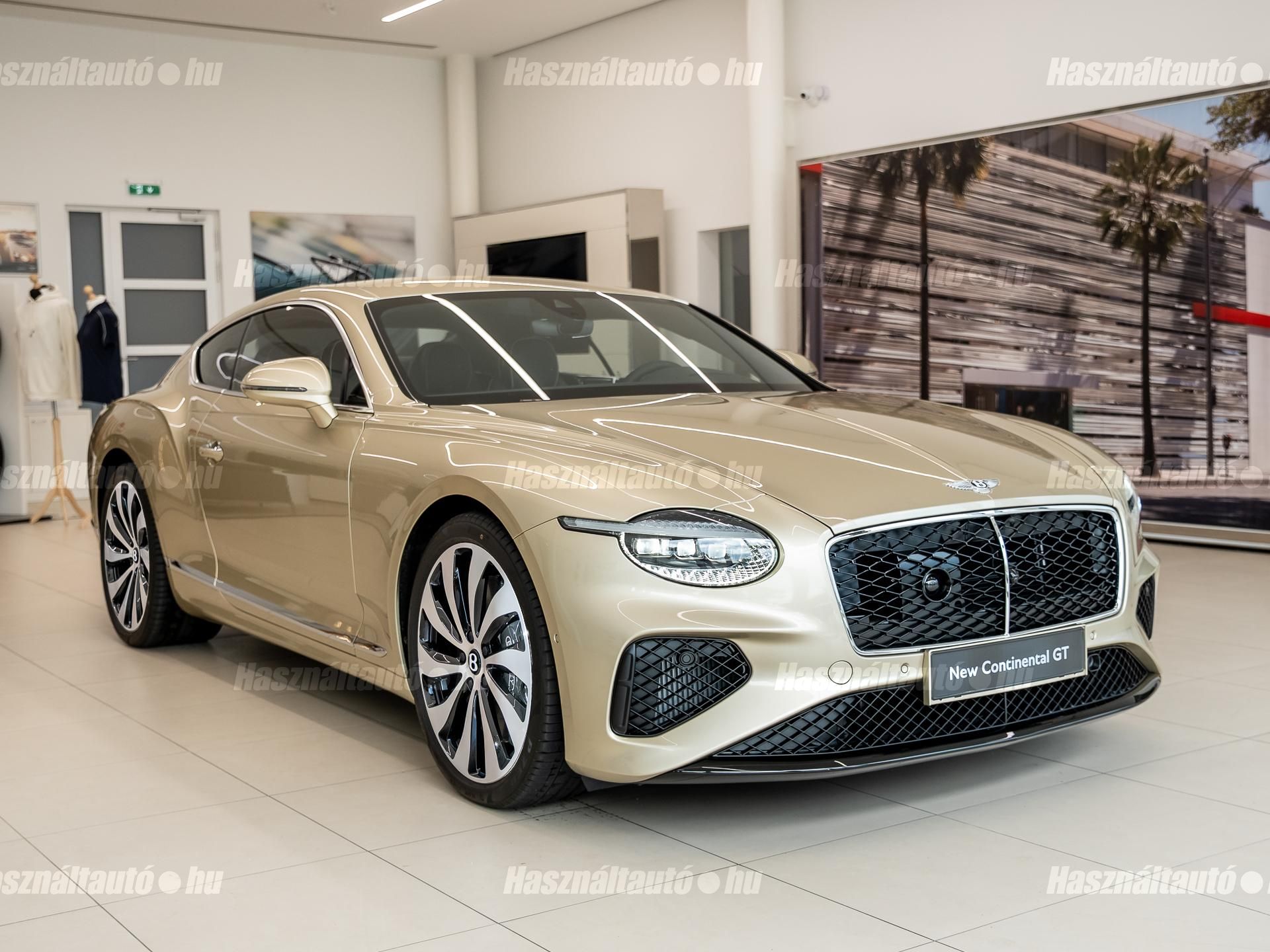 BENTLEY CONTINENTAL 2025/6 - 1