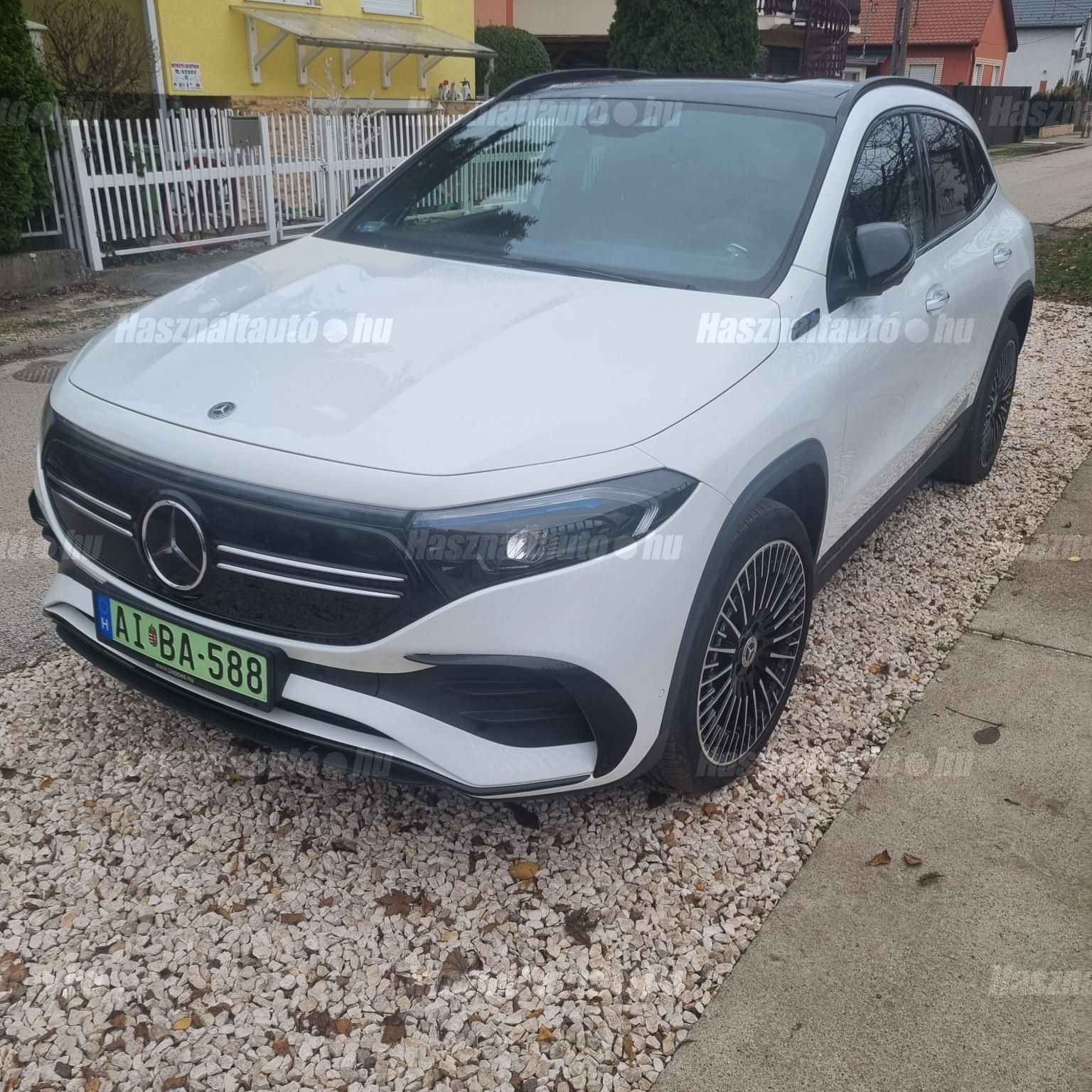 MERCEDES-BENZ EQA 2021/11 - 1