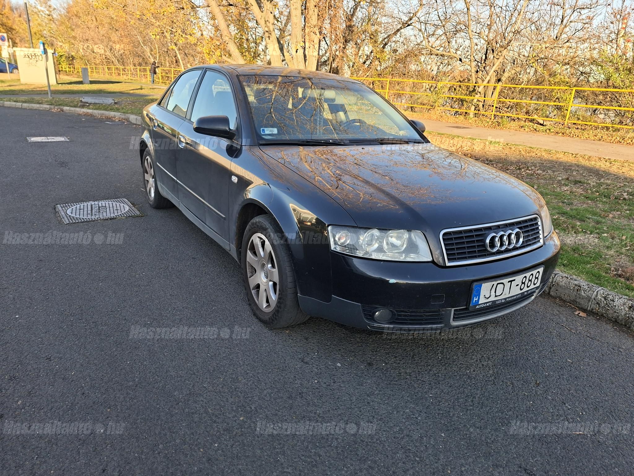 AUDI A4 2004/6 - 1