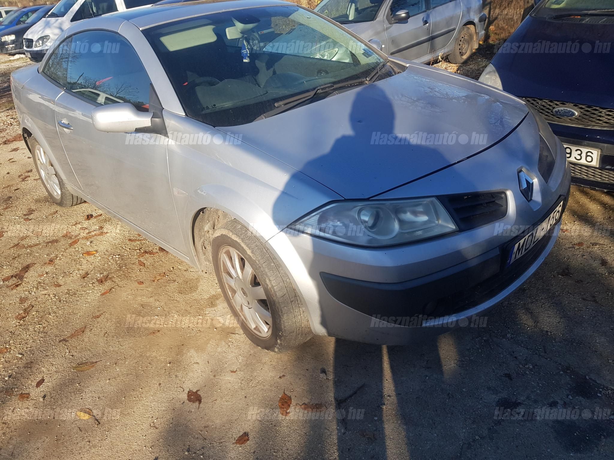 RENAULT MEGANE 2006/12 - 1