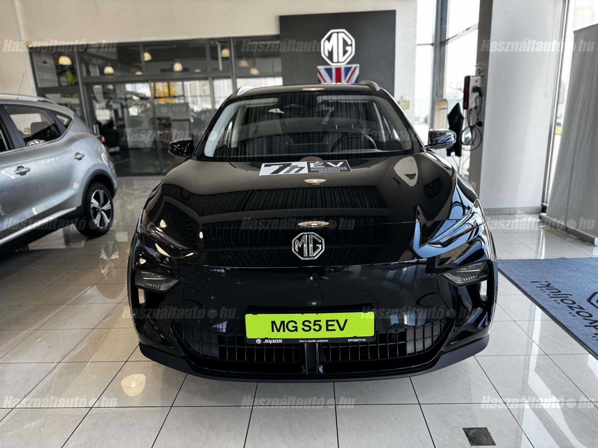 MG MGS5 EV﻿ 2025/11 - 1