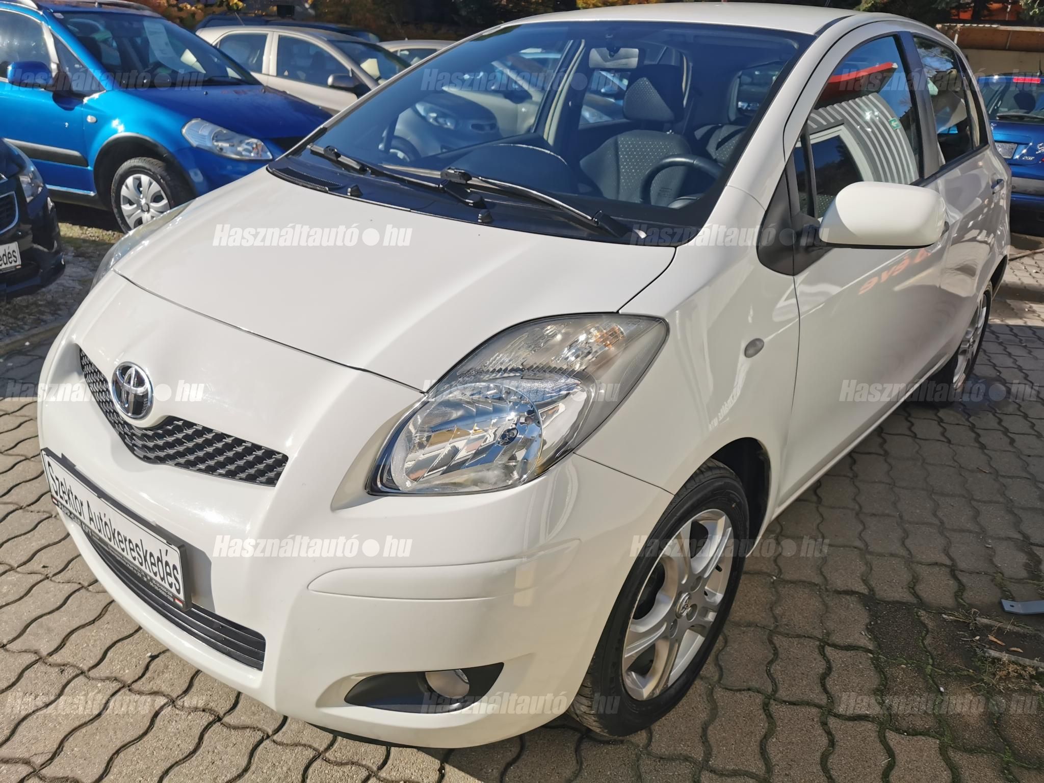 TOYOTA YARIS 2011/5 - 1