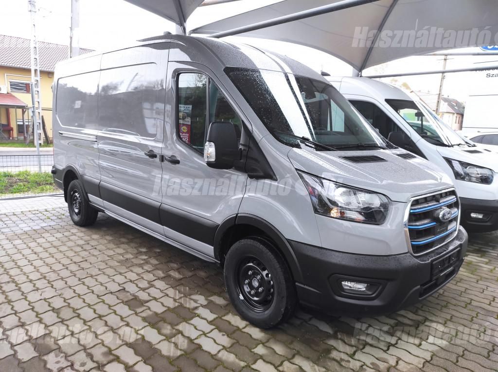 FORD TRANSIT 2026 - 1