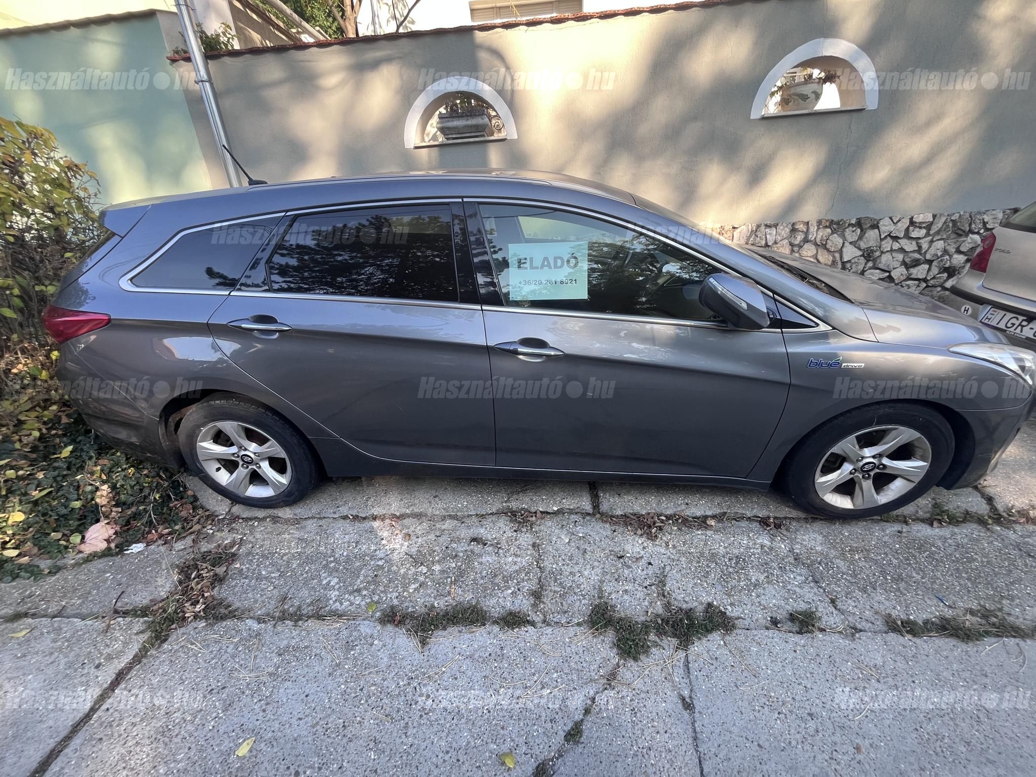 HYUNDAI I40 2012/7 - 1