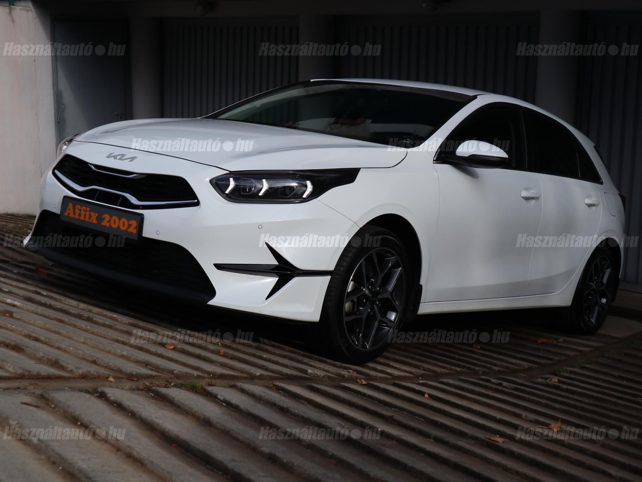 KIA CEE'D 2024/6 - 1