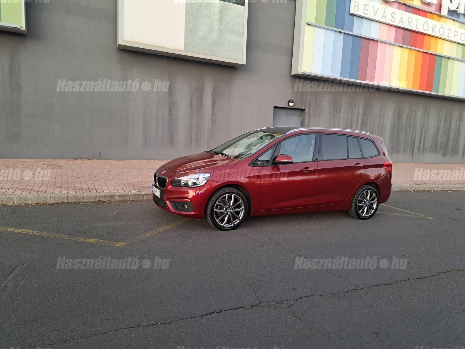 BMW 214 2017/12 - 1