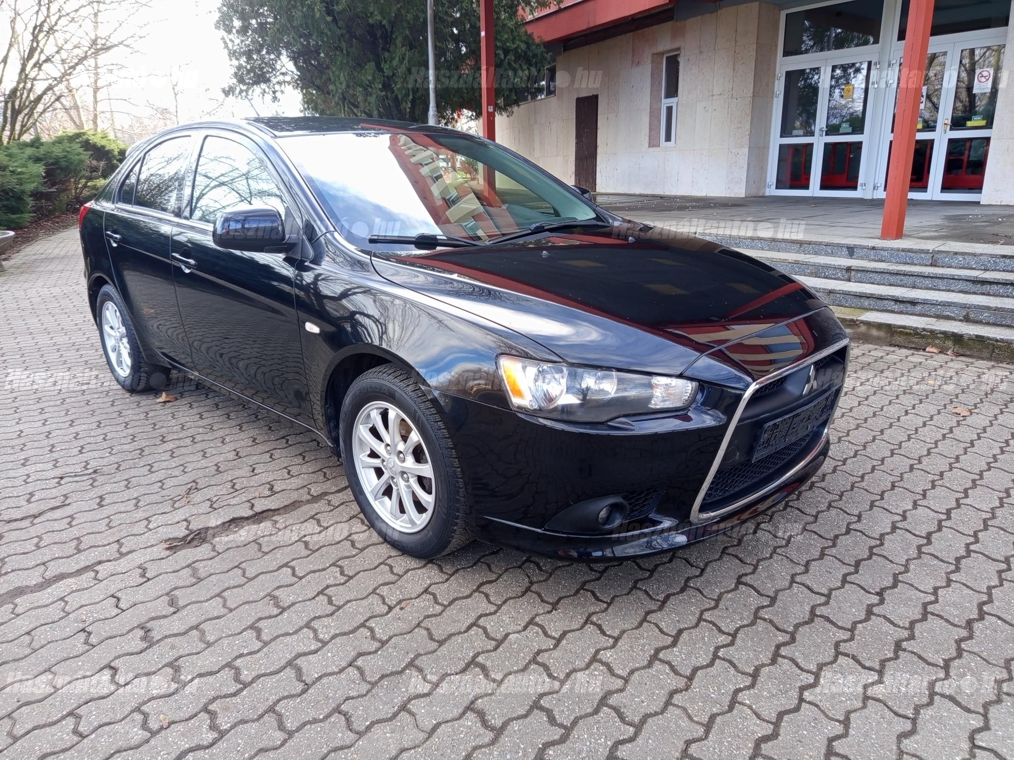 MITSUBISHI LANCER 2012/5 - 1