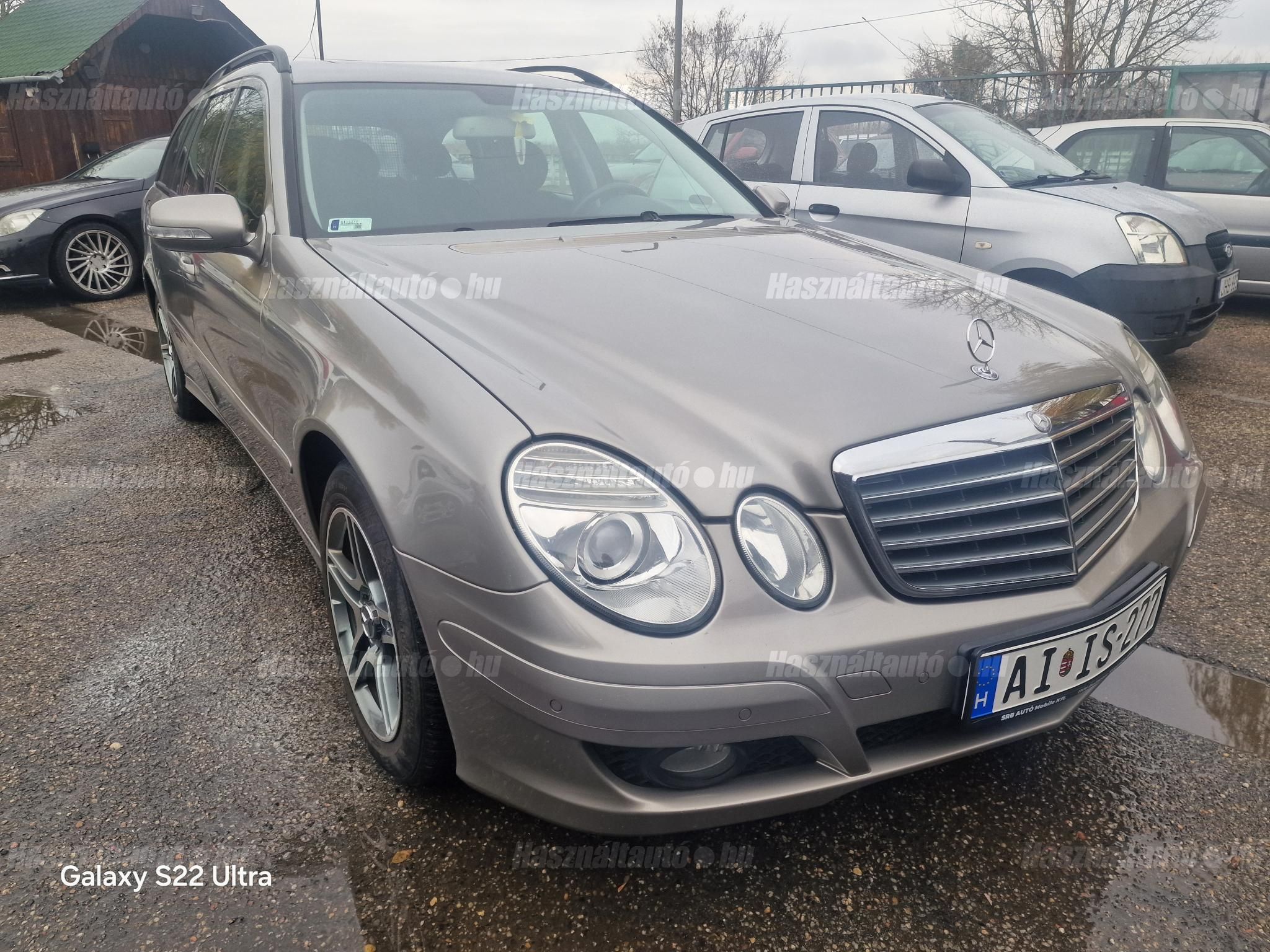 MERCEDES-BENZ E-OSZTÁLY 2009/2 - 1