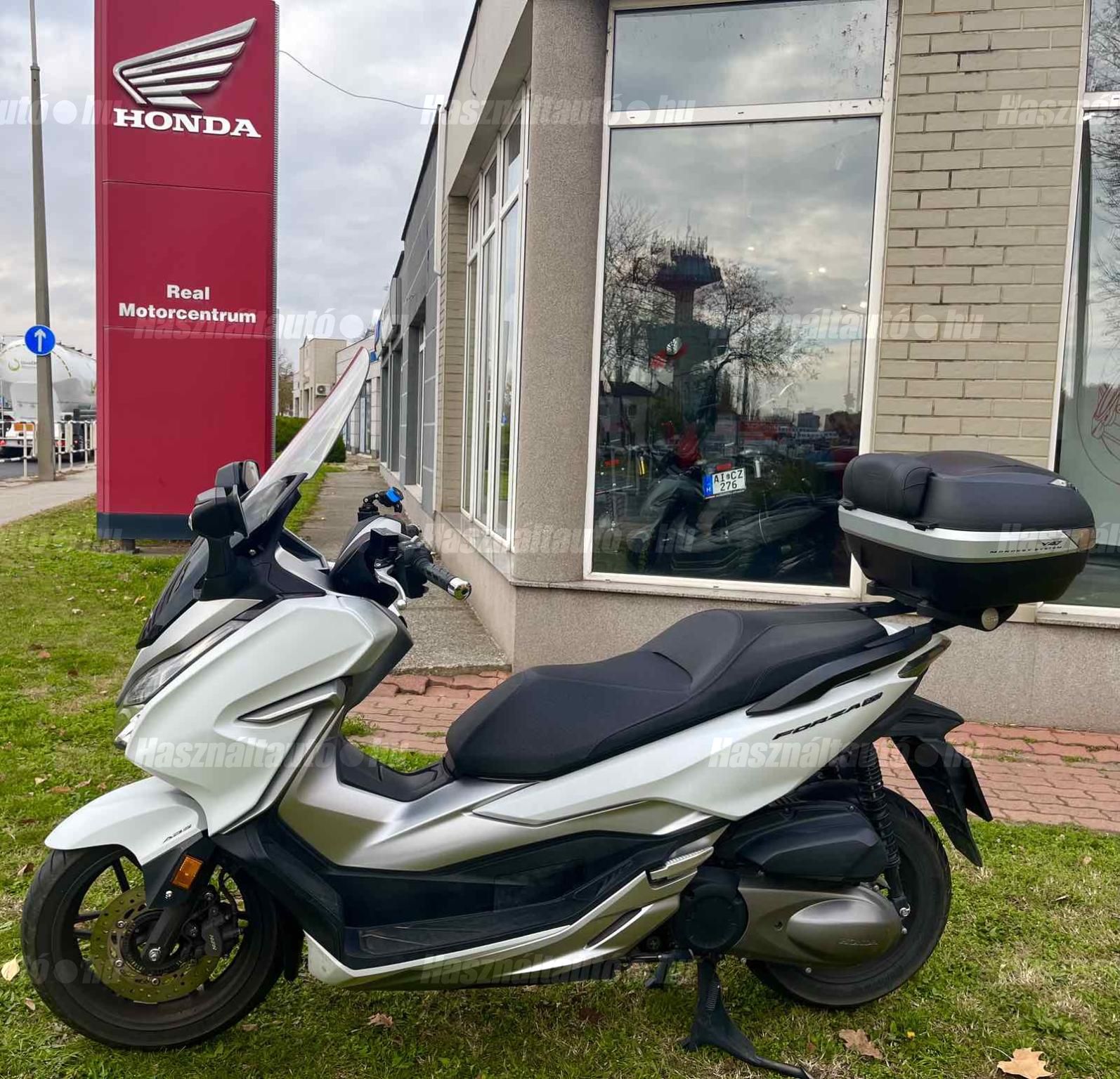 HONDA NSS 300 FORZA 2019/6 - 1
