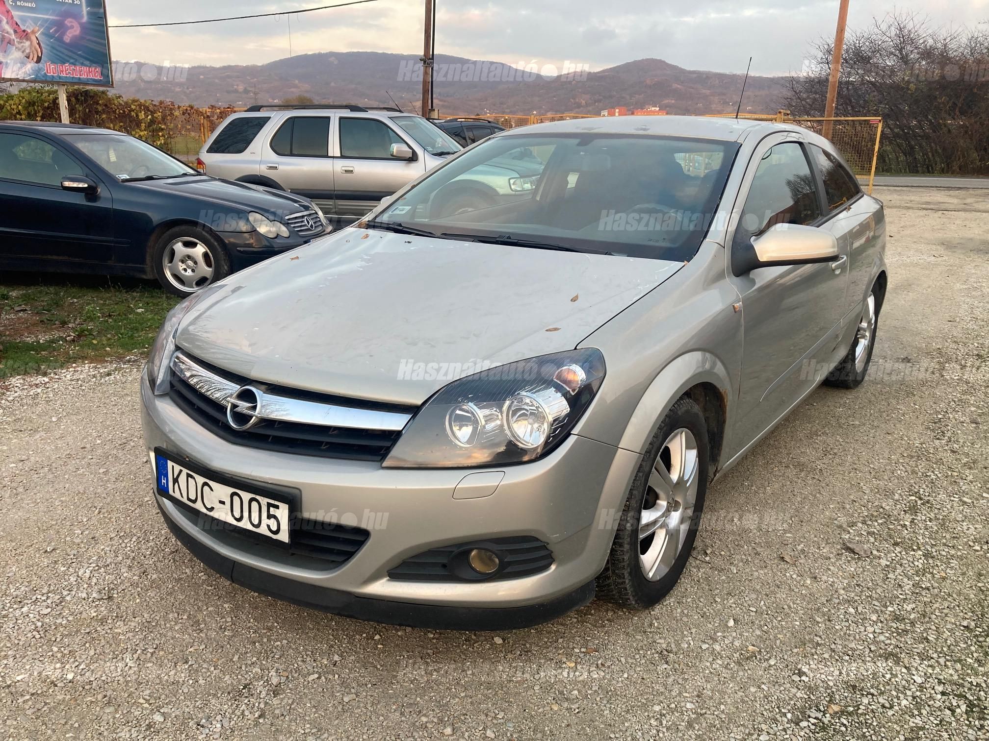 OPEL ASTRA H 2005/12 - 1